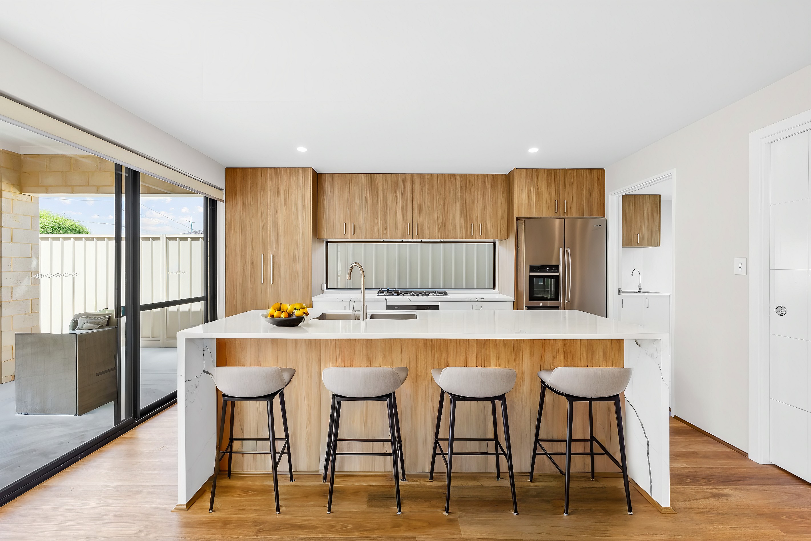 4/11 George Street, Belmont, WA 6104