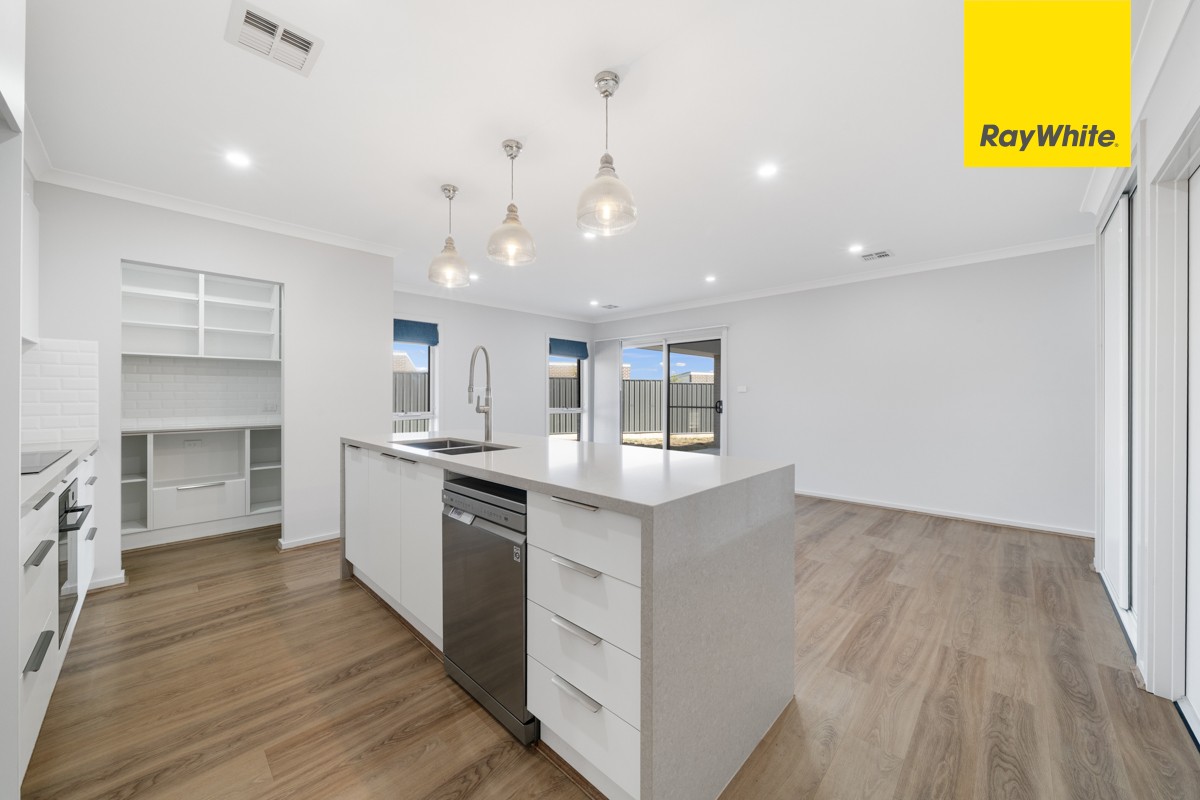 146 Oxalis Crescent, TRALEE, NSW 2620
