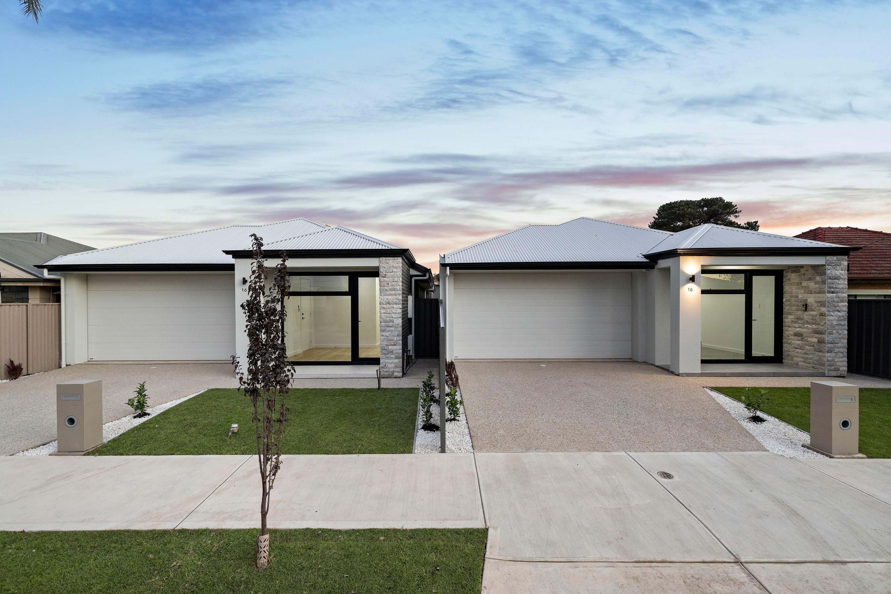 16 & 16A Dawkins Avenue, Seaton, SA 5023