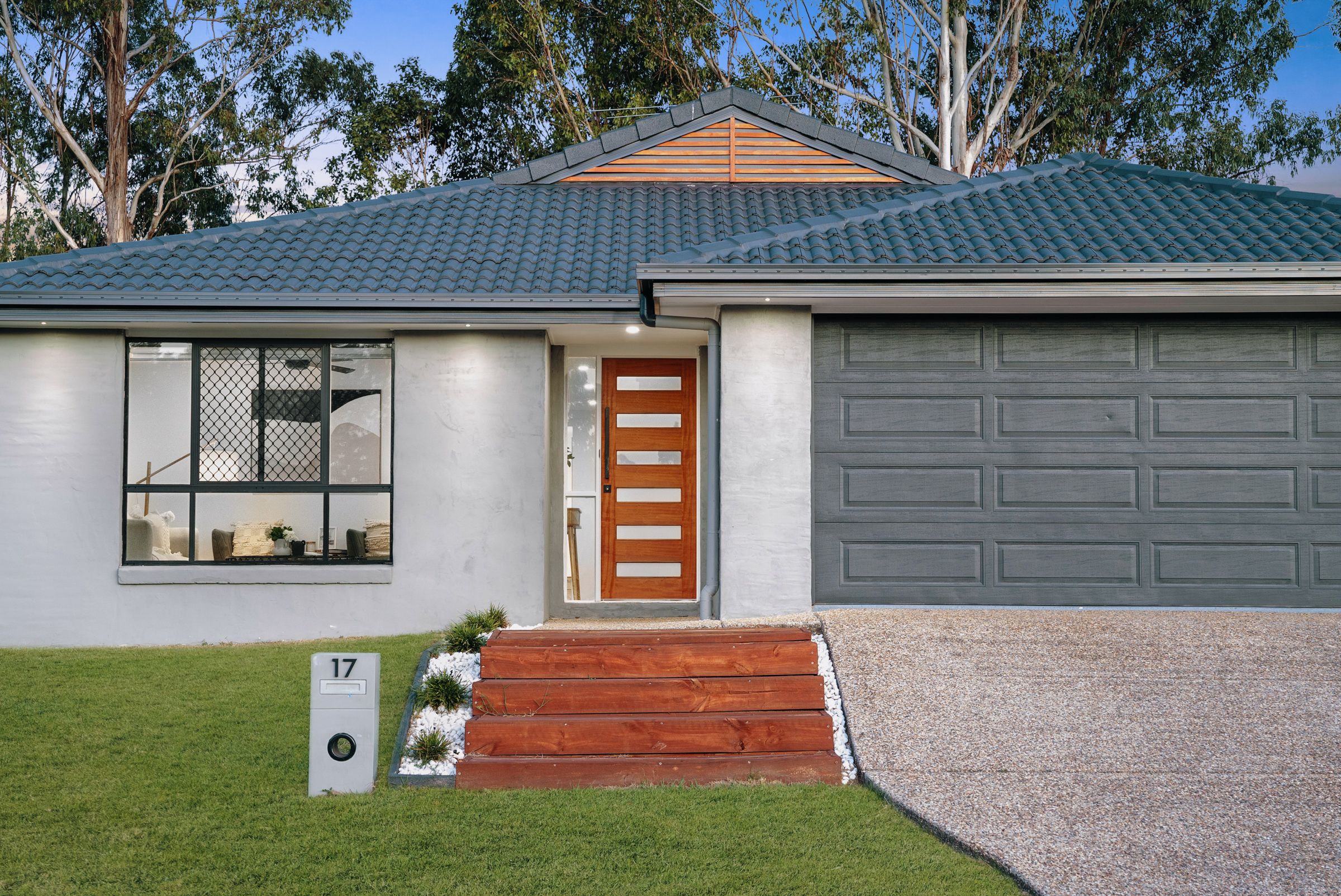 17 Silkyoak Drive, Morayfield, QLD 4506