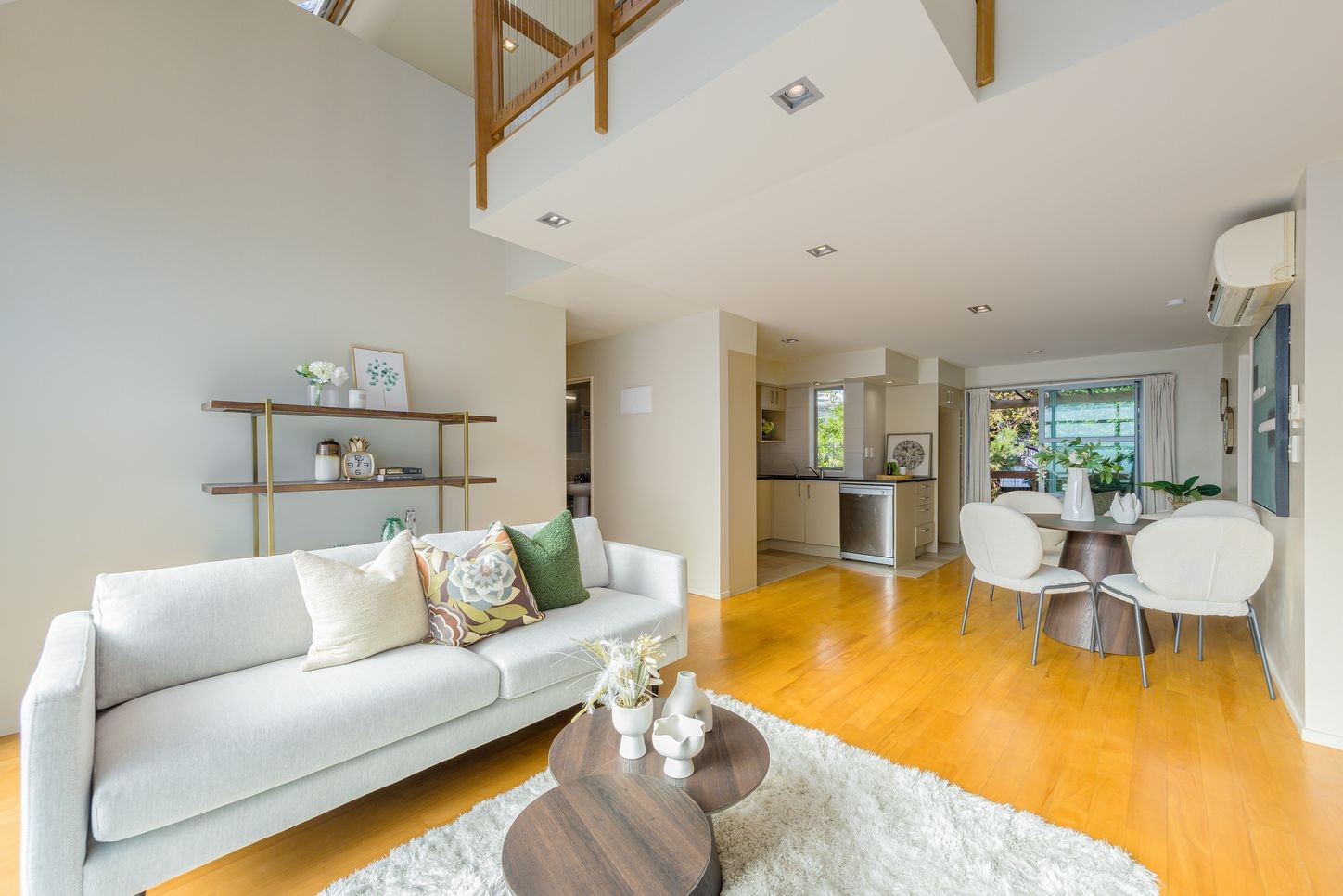 21A Lyons Avenue, Murrays Bay, North Shore City