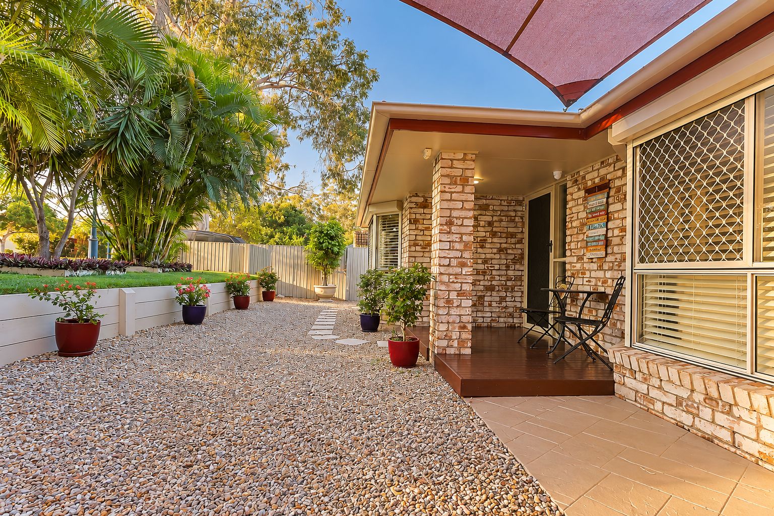 10 Augusta Crescent, Forest Lake, QLD 4078