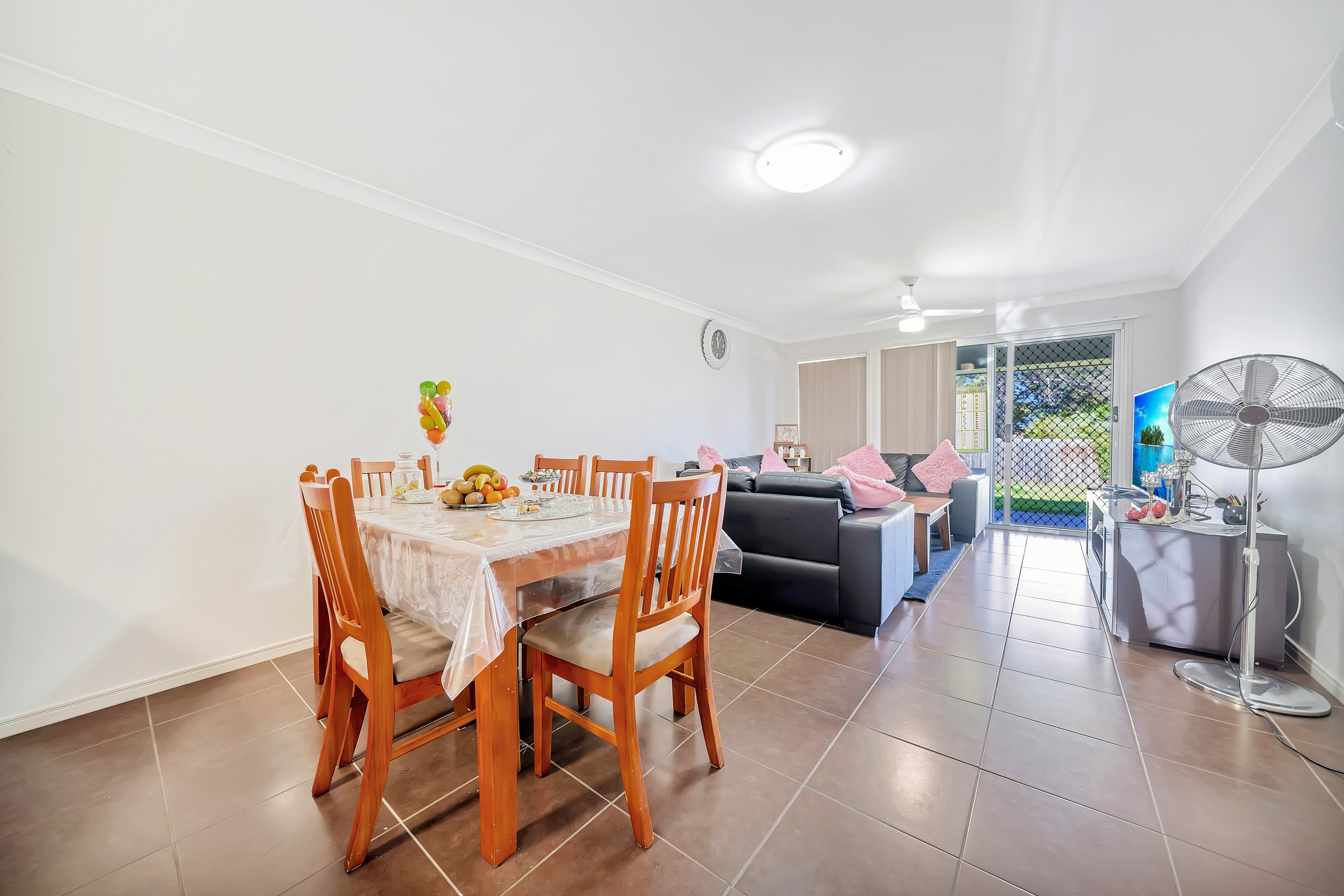 1/94 Logan Reserve Road, Waterford West, QLD 4133