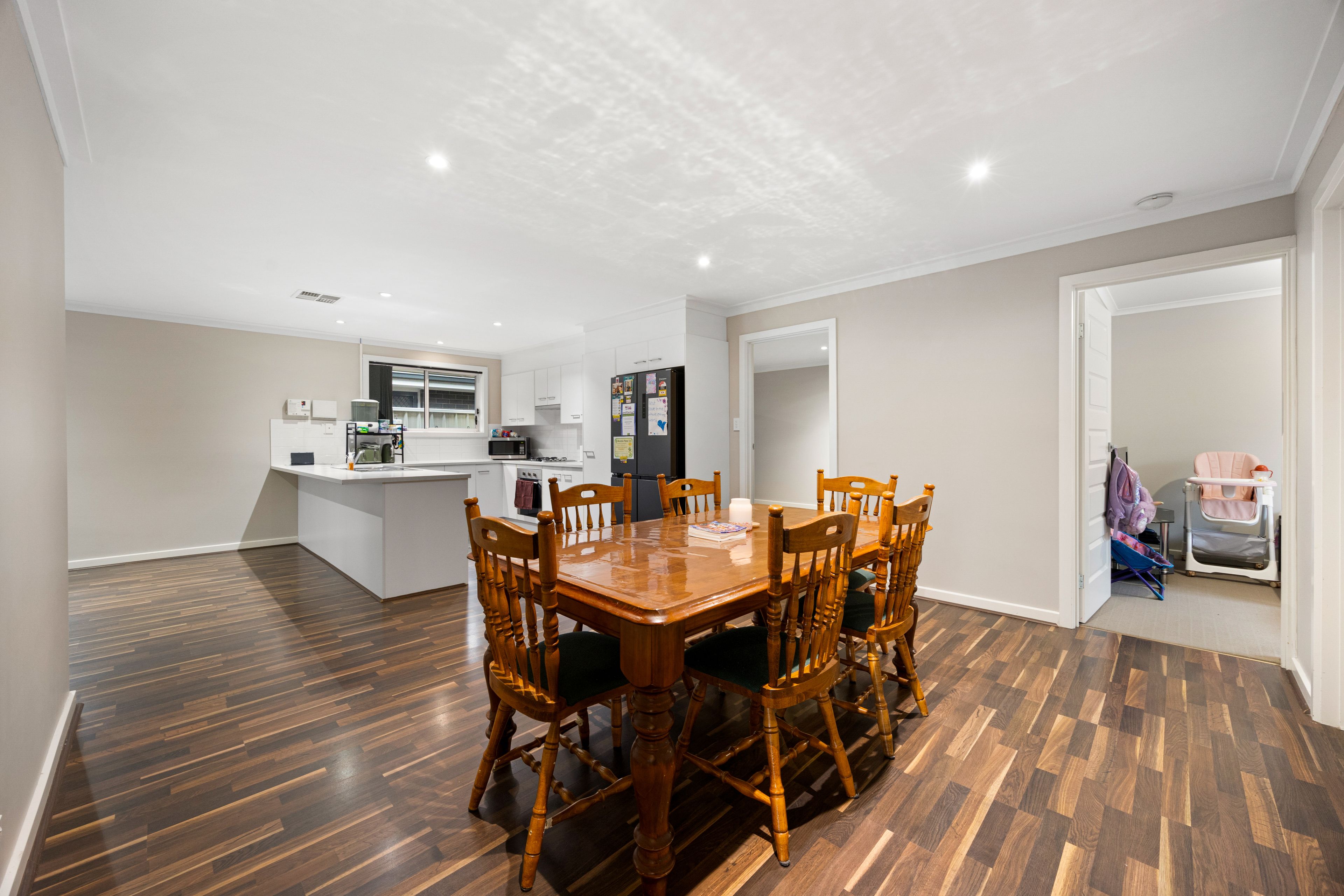 10 Keane Avenue — photo 5 of 25