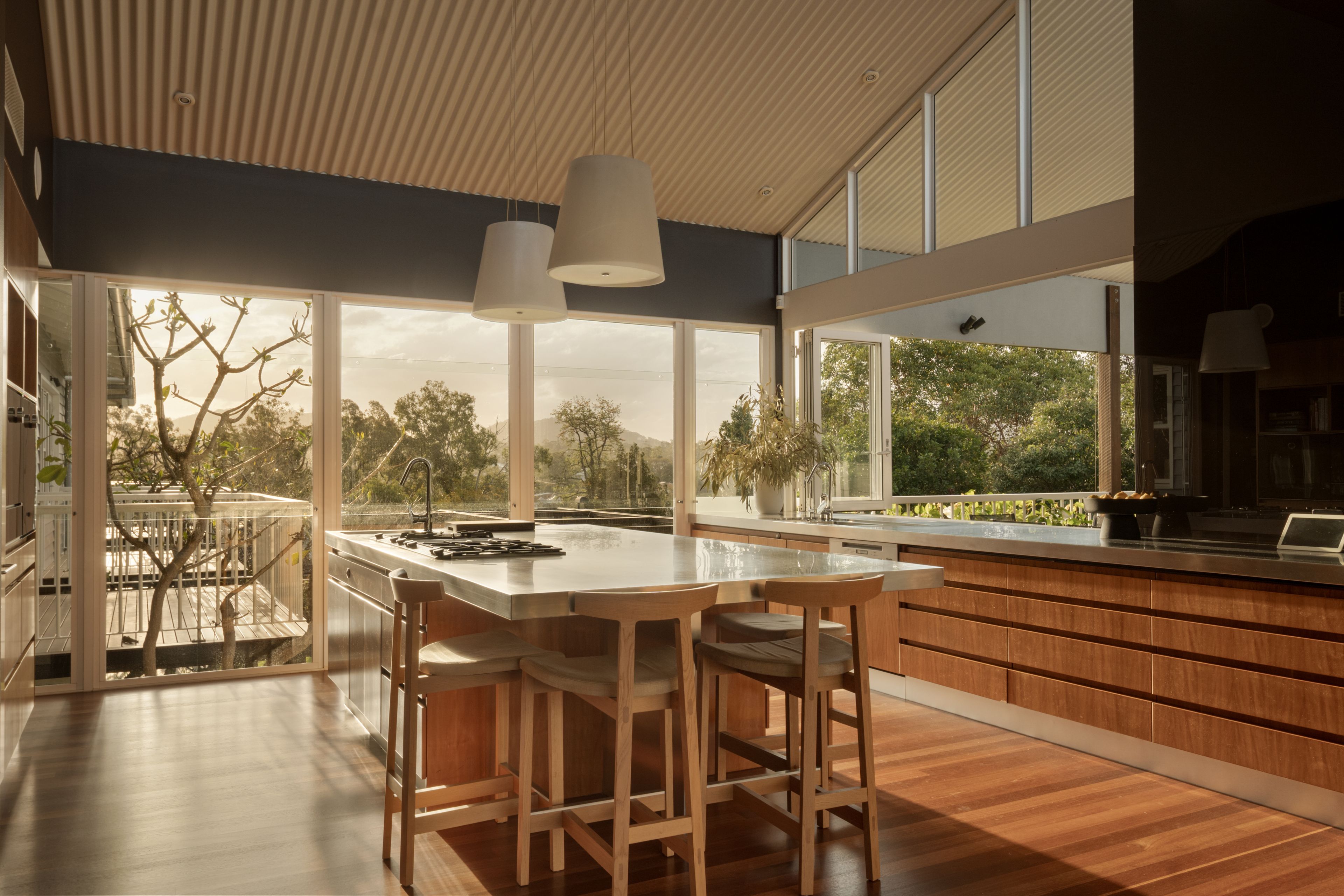 An Inner-City Estate of Extraordinary Proportions — photo 4 of 26