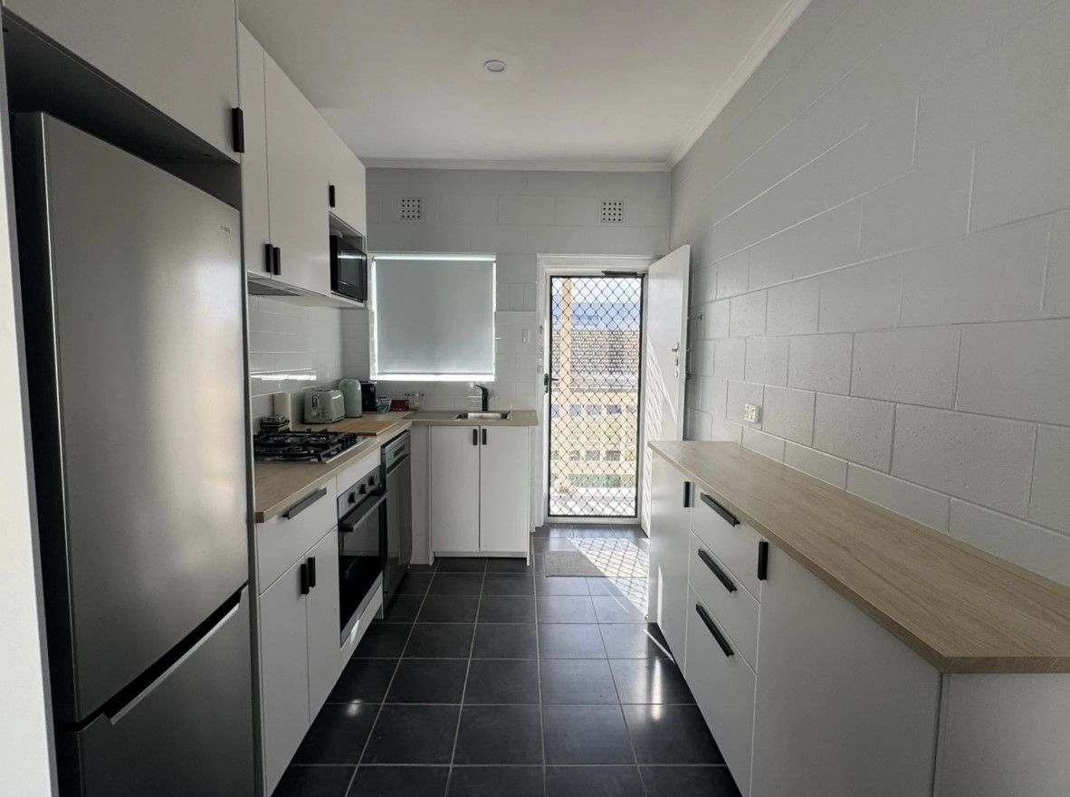 5/7 Renwick Street — photo 4 of 9