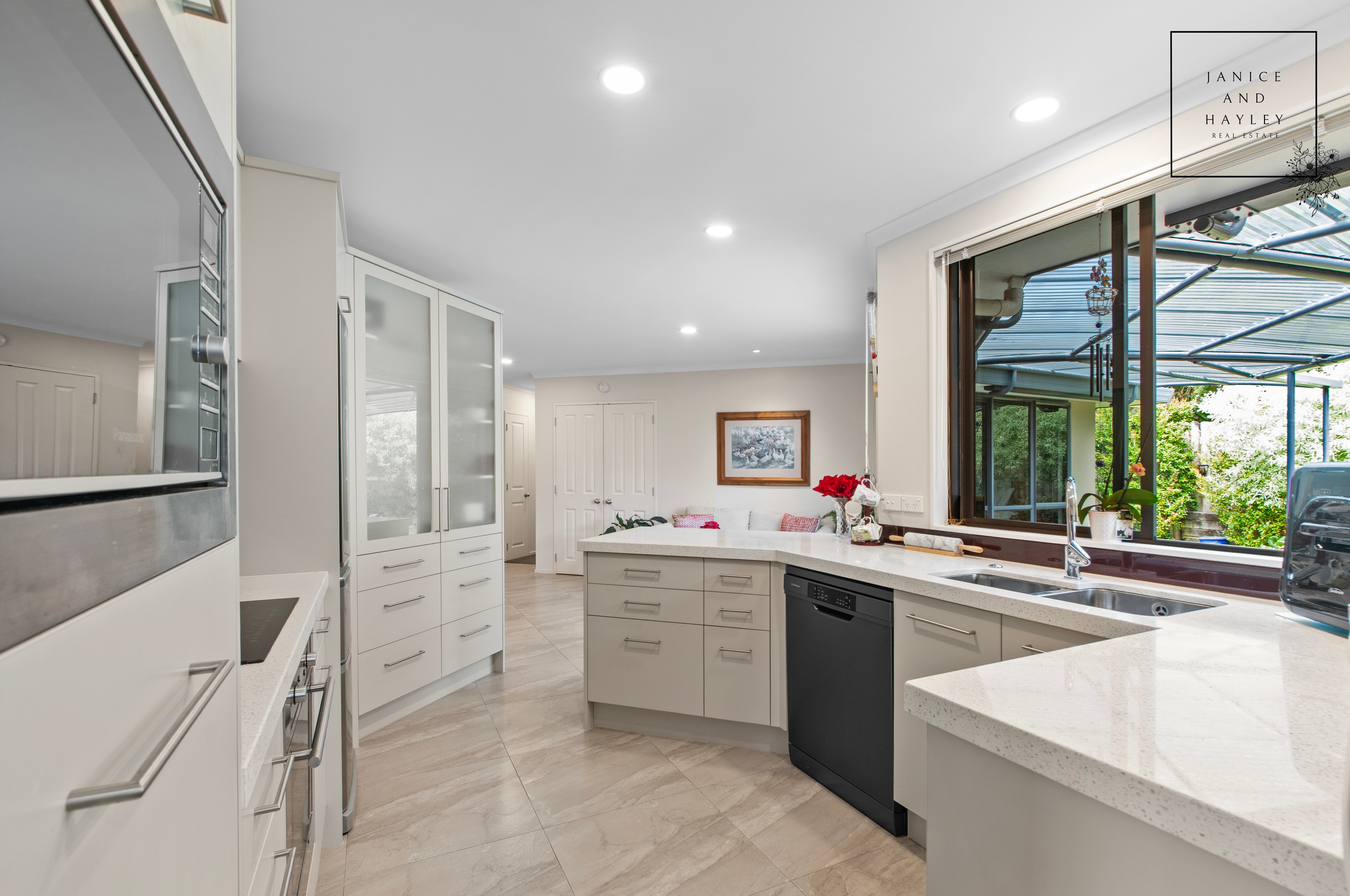 144 Charles Prevost Drive, The Gardens, Manukau City