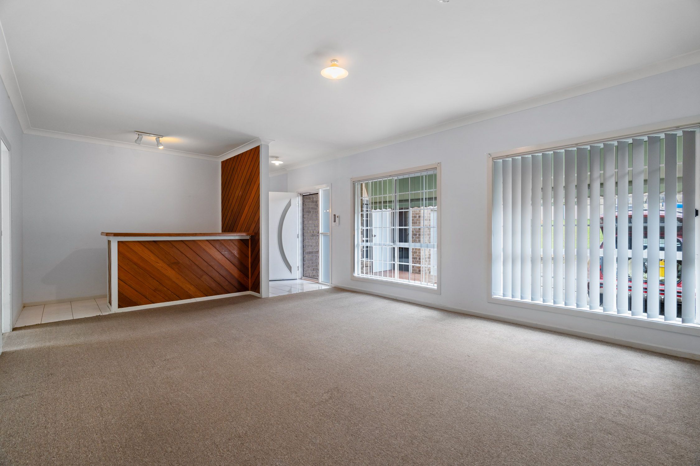 24 Anglers Drive, Bateau Bay, NSW 2261