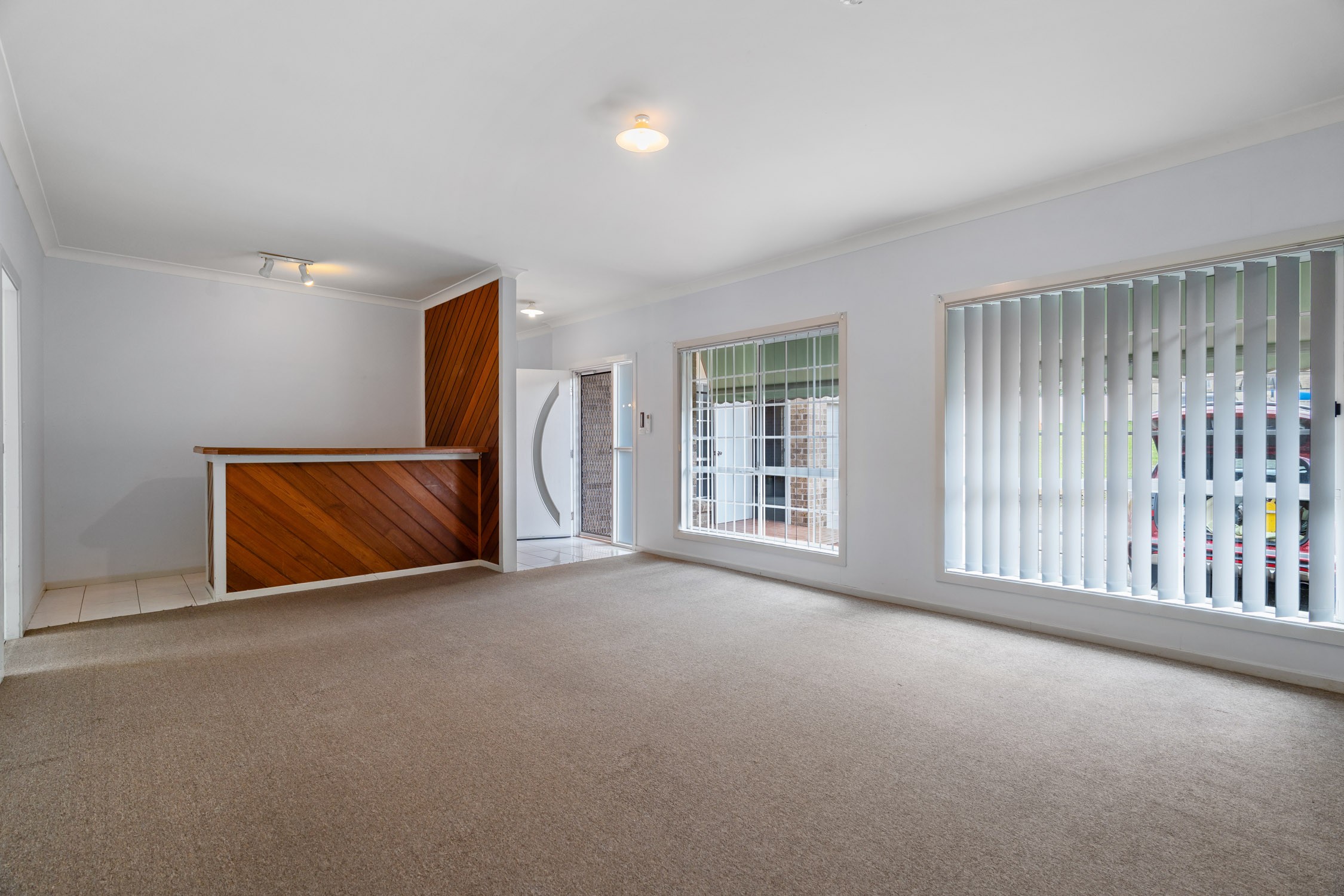 24 Anglers Drive, Bateau Bay, NSW 2261