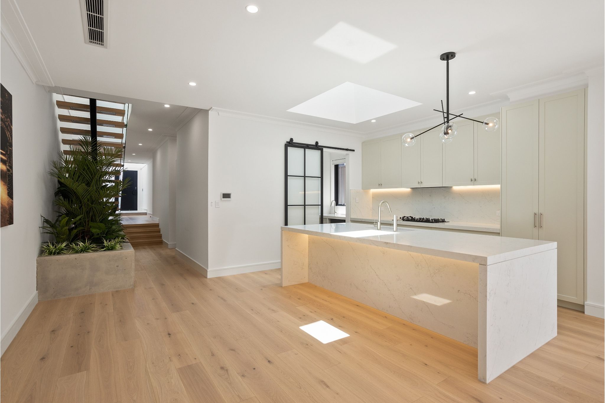 6A Heath Street — photo 4 of 21