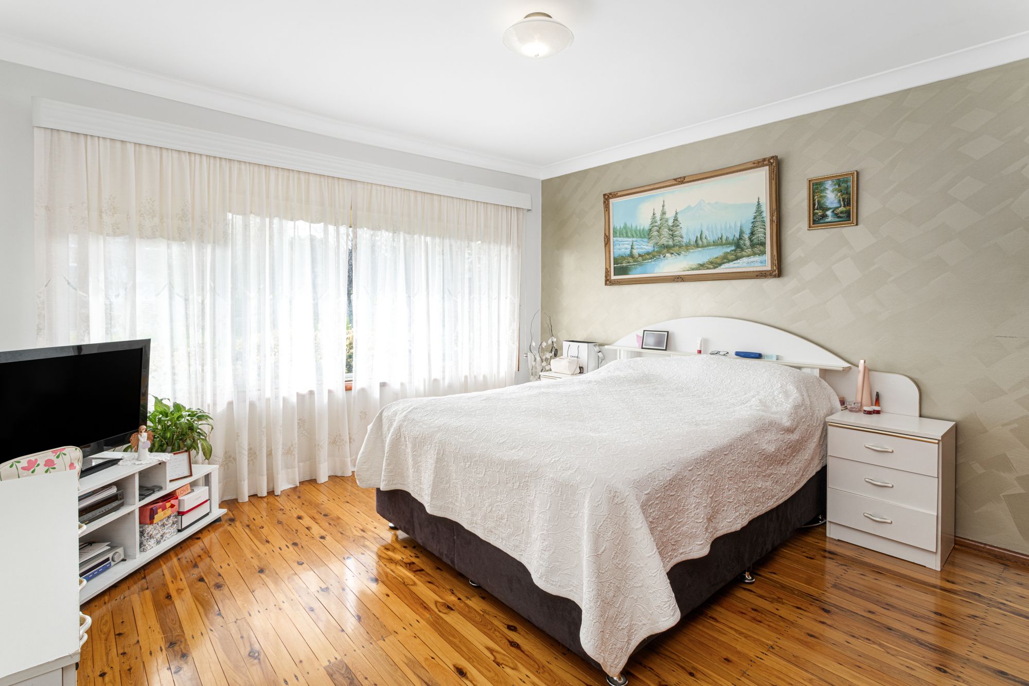 26 Chapel Street — photo 3 of 12
