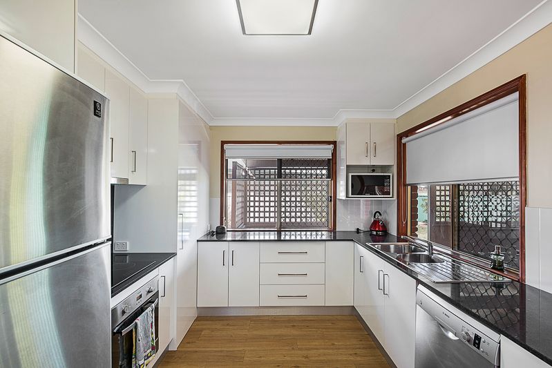 7 Tess Close, Middle Ridge, QLD 4350
