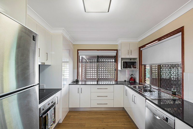 7 Tess Close, Middle Ridge, QLD 4350