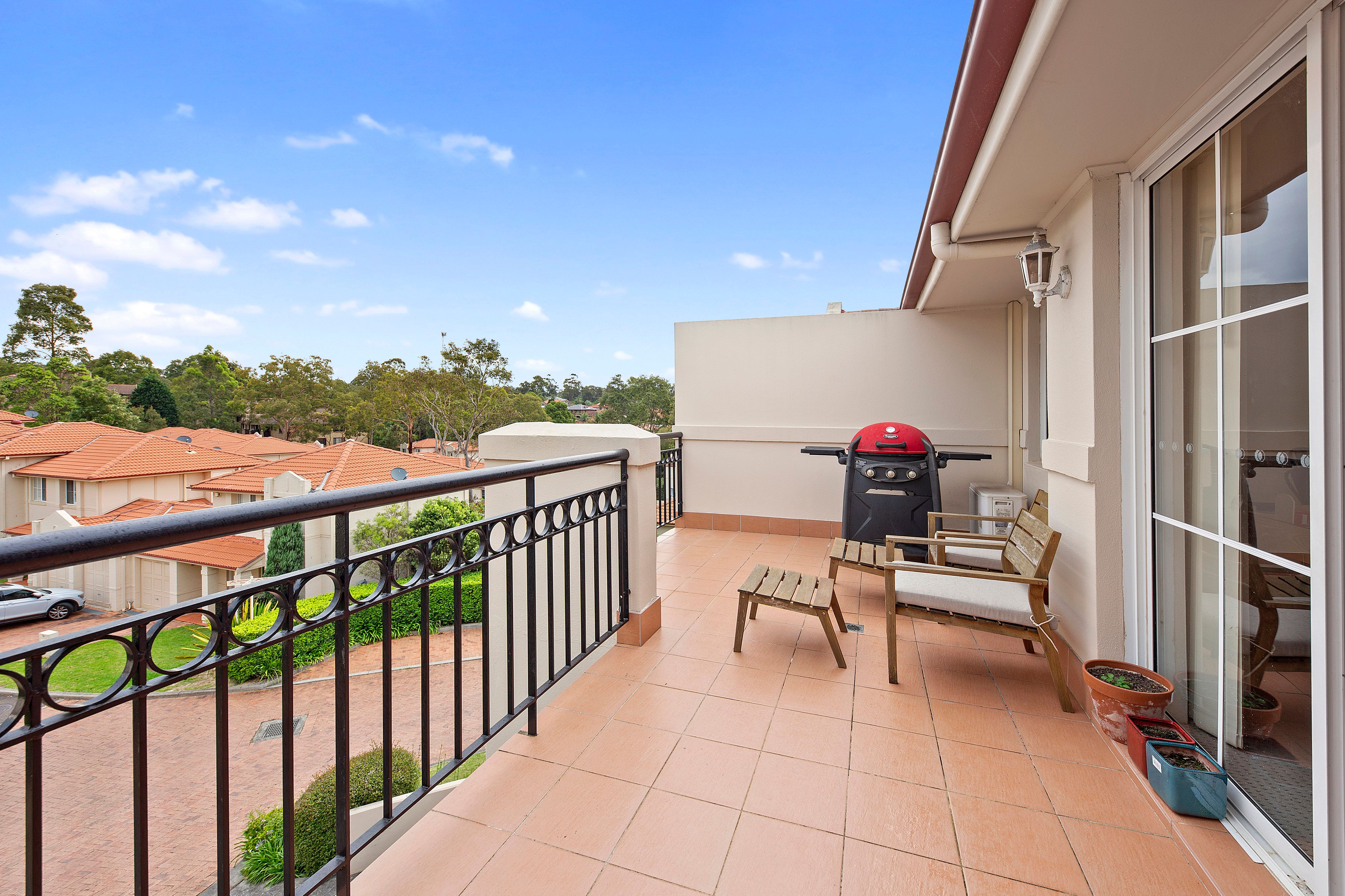 18 Daintree Way, Menai NSW 2234