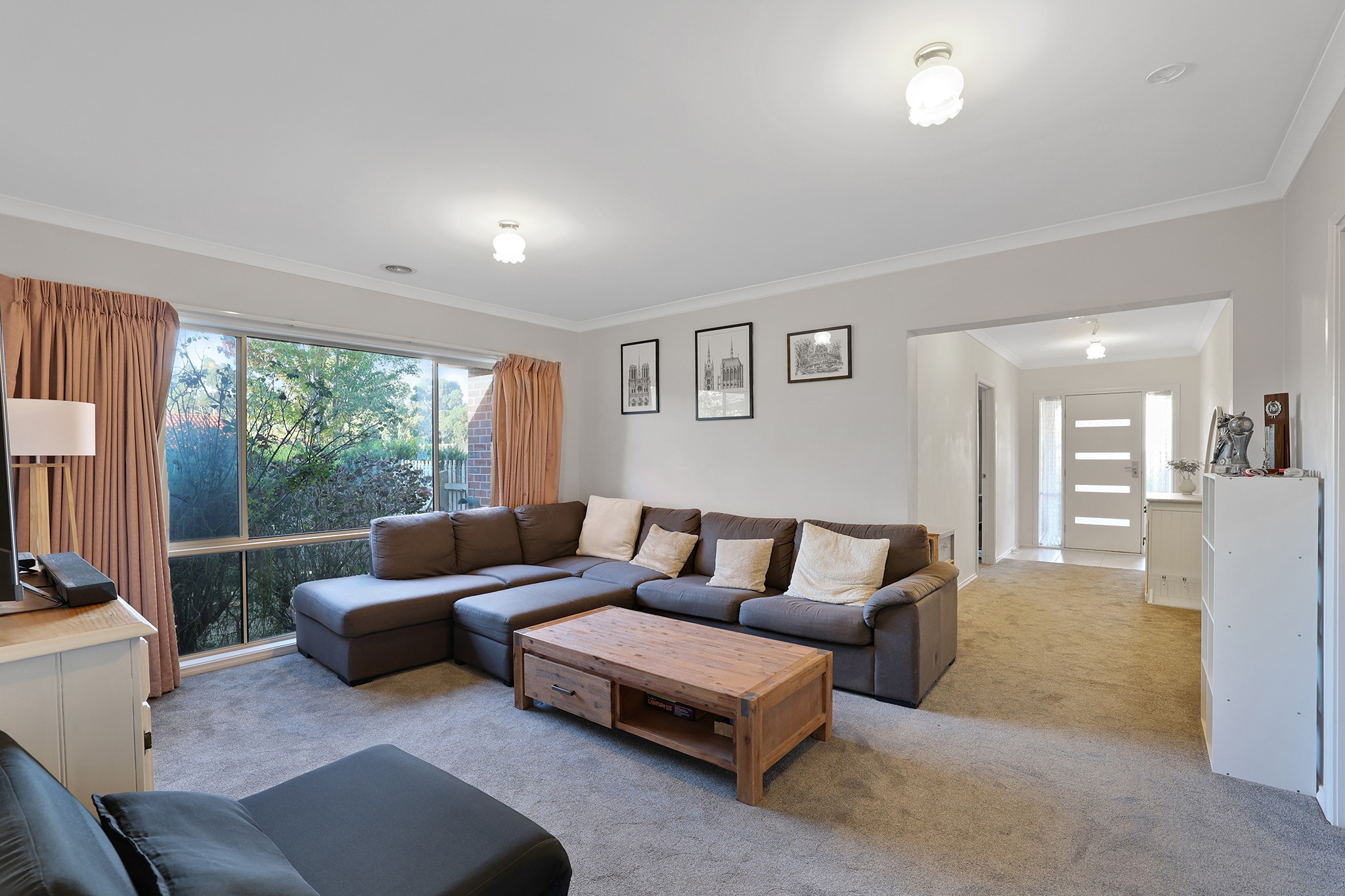 13 Rivendale Crescent, Drouin, VIC 3818