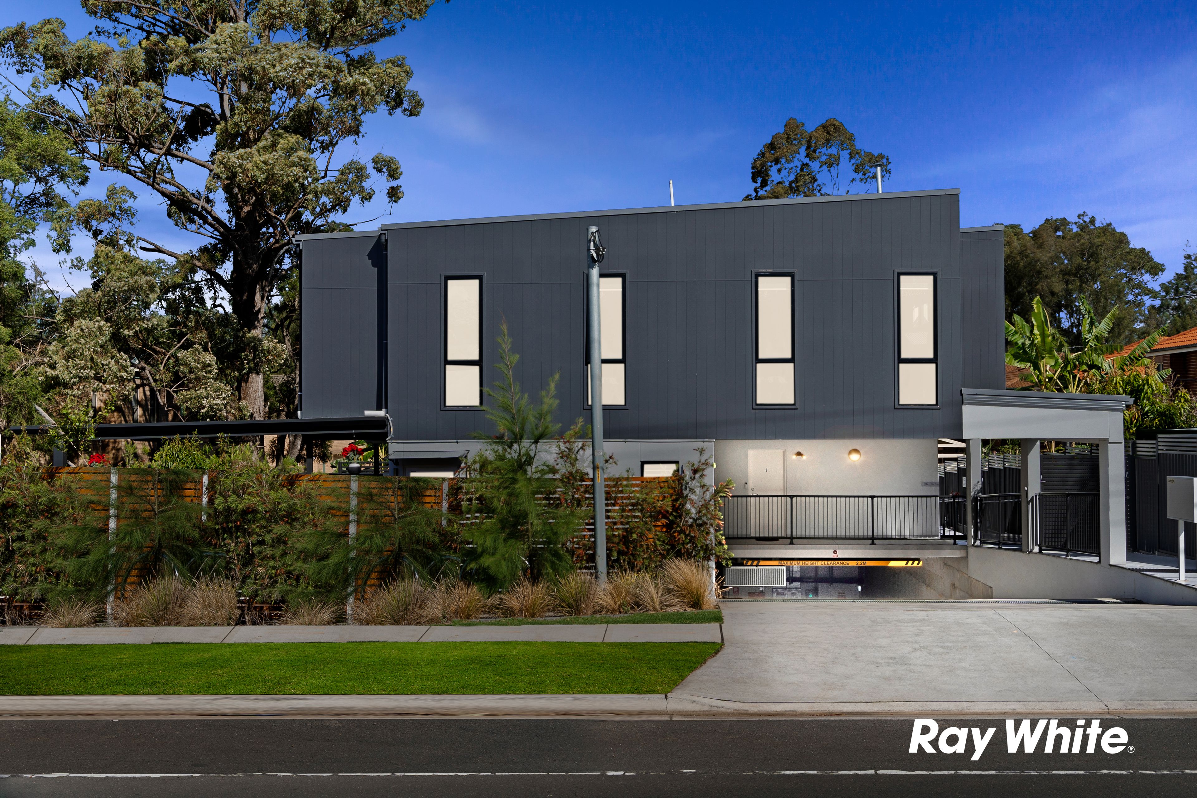 90 Metella Road, Toongabbie NSW 2146