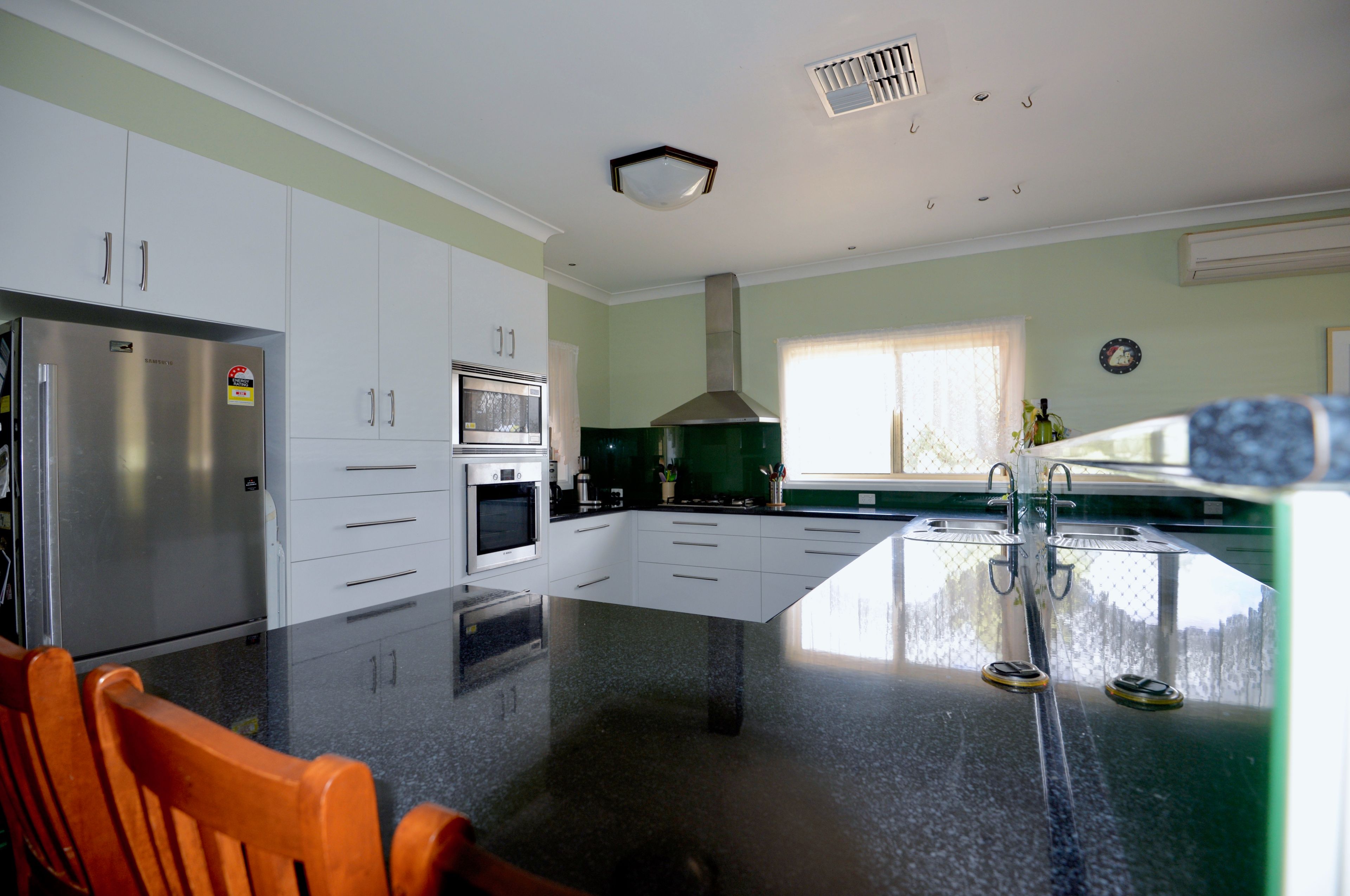 114 Bruce Street, Coolamon, NSW 2701