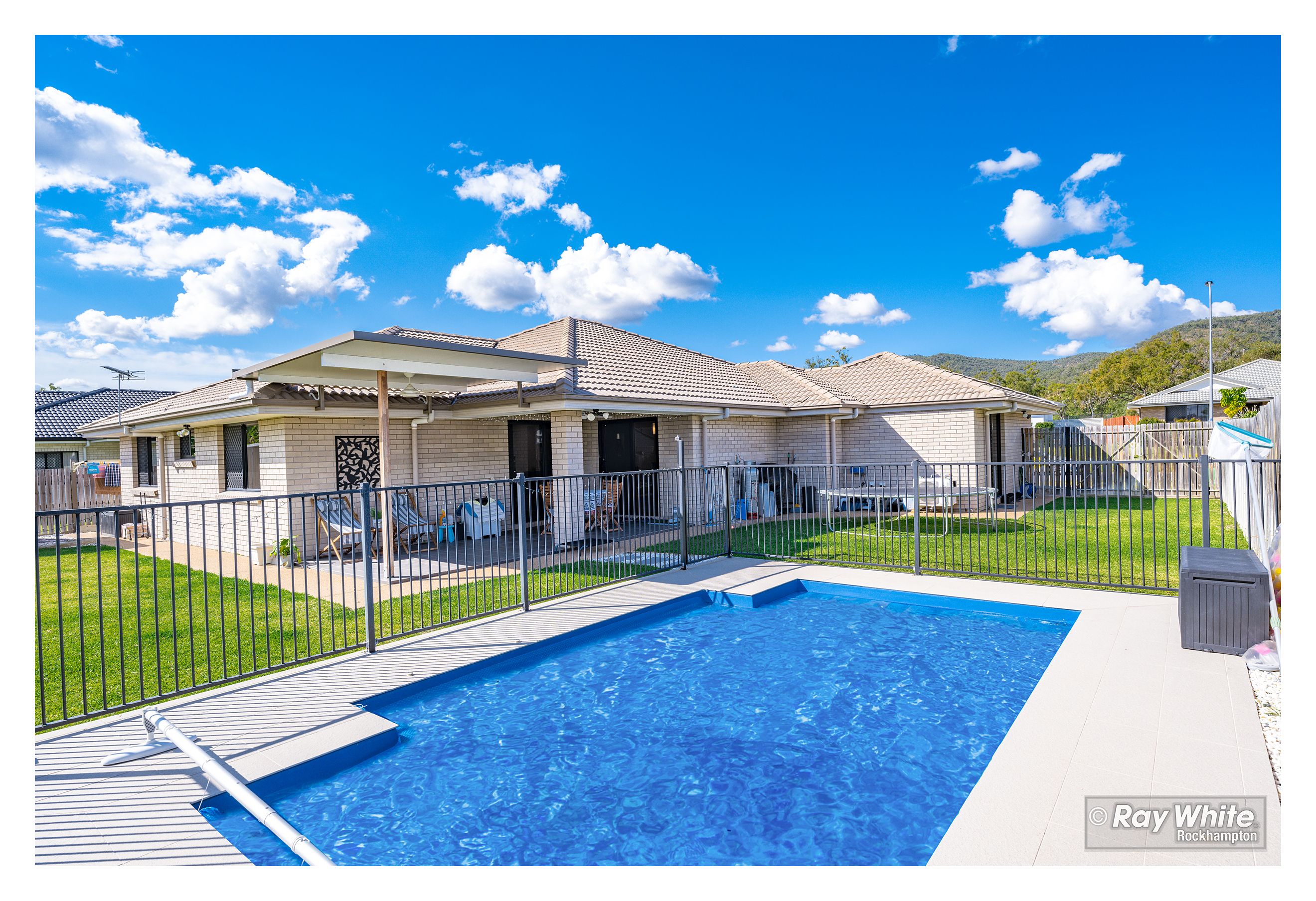 43 Belbowrie Avenue, Norman Gardens, QLD 4701