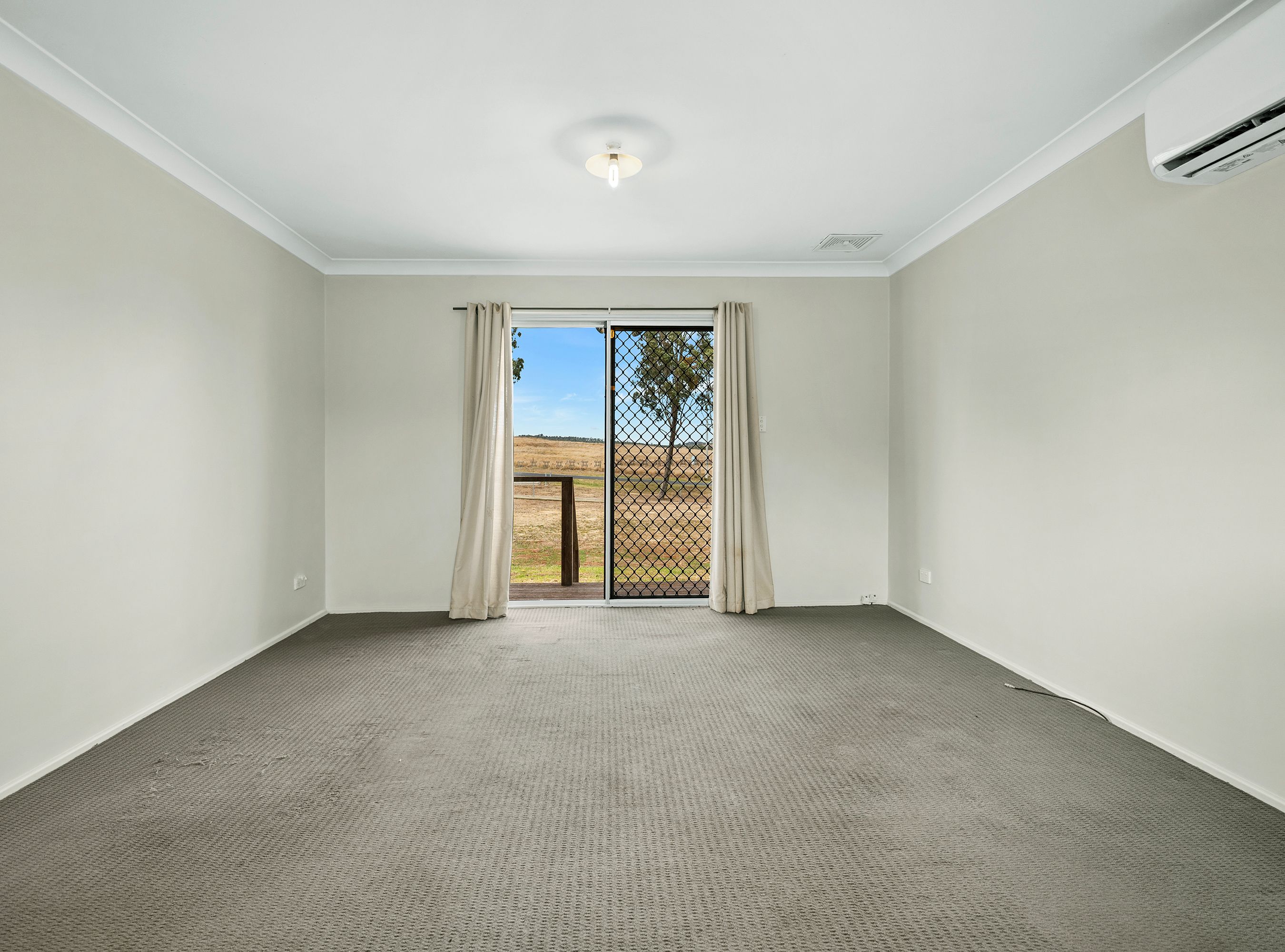 42 Goombungee Meringandan Road — photo 5 of 19