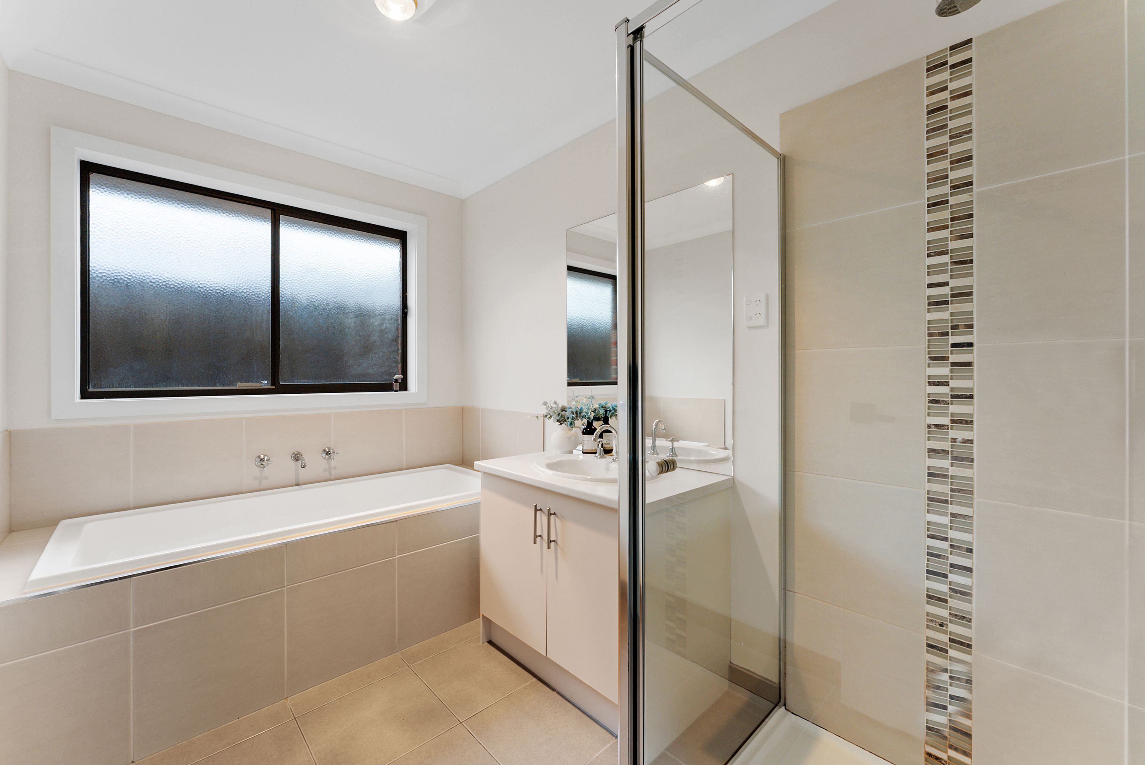 8 Boronia Avenue — photo 11 of 15
