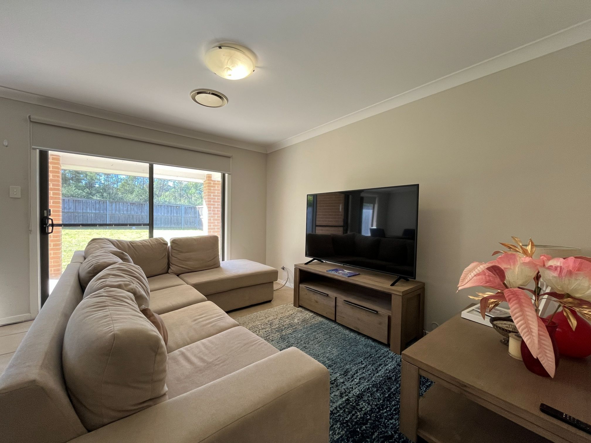 16 Halloway Boulevard — photo 3 of 11
