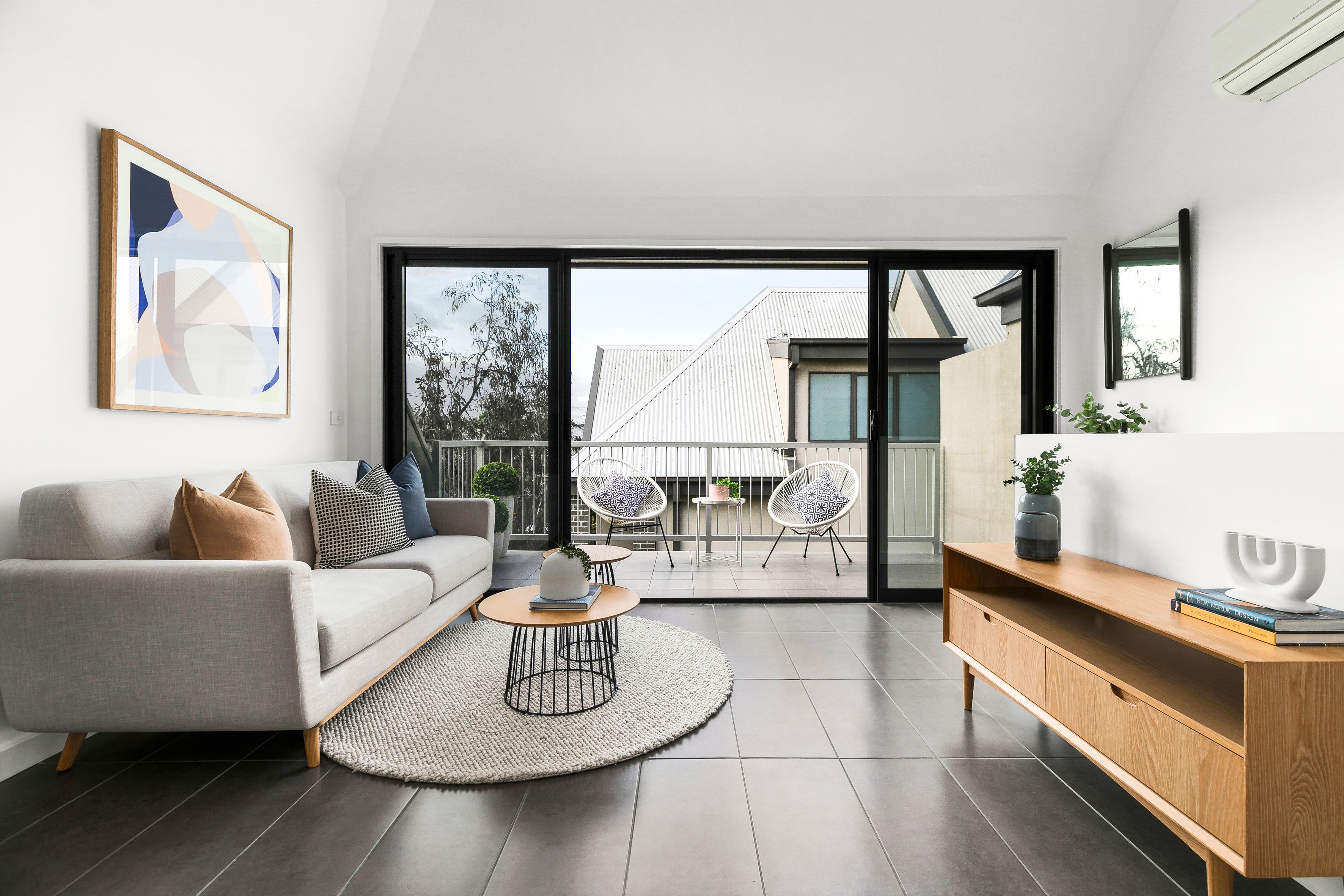 1/2 Northcote Street — photo 5 of 10