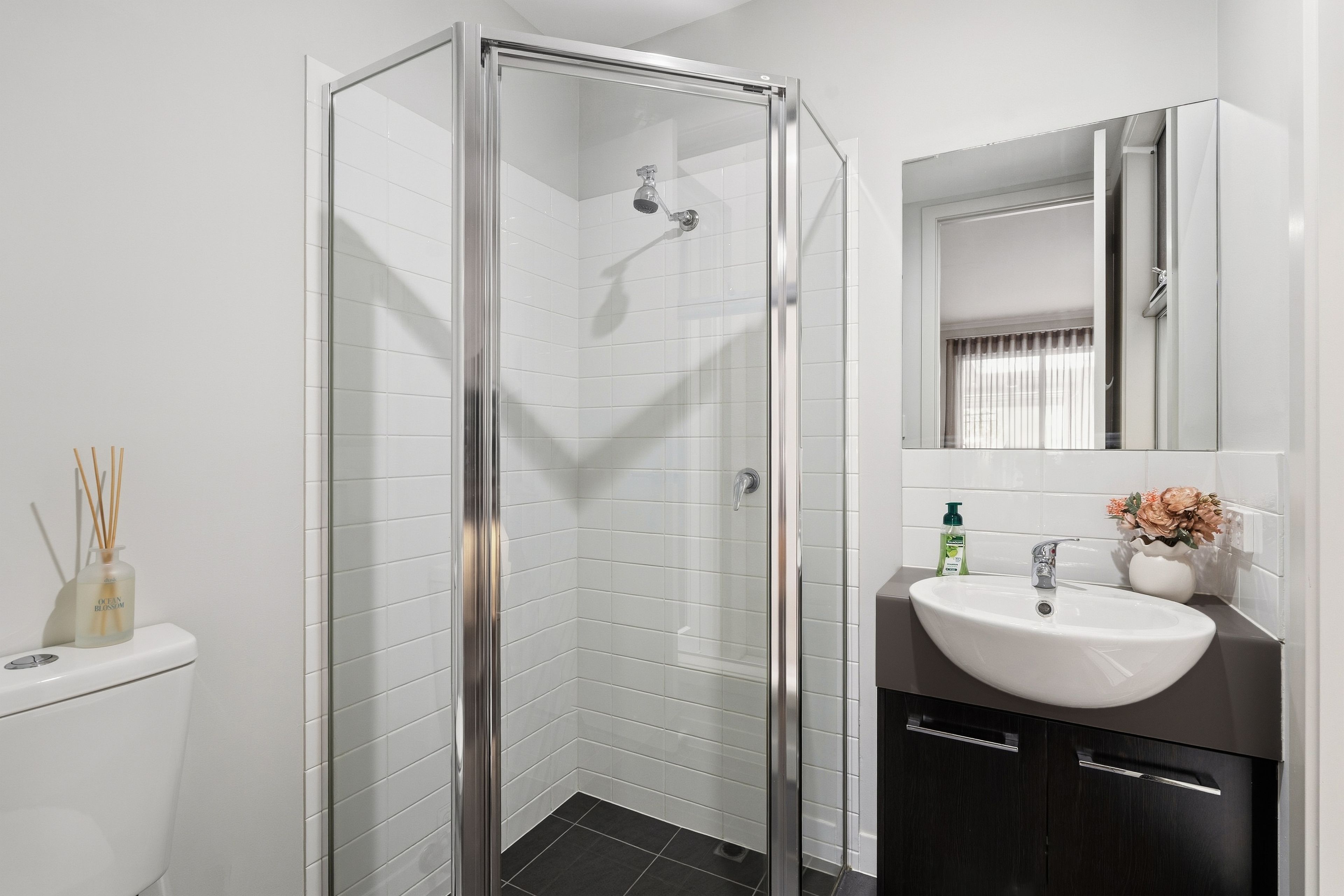 4 Neates Road — photo 9 of 16