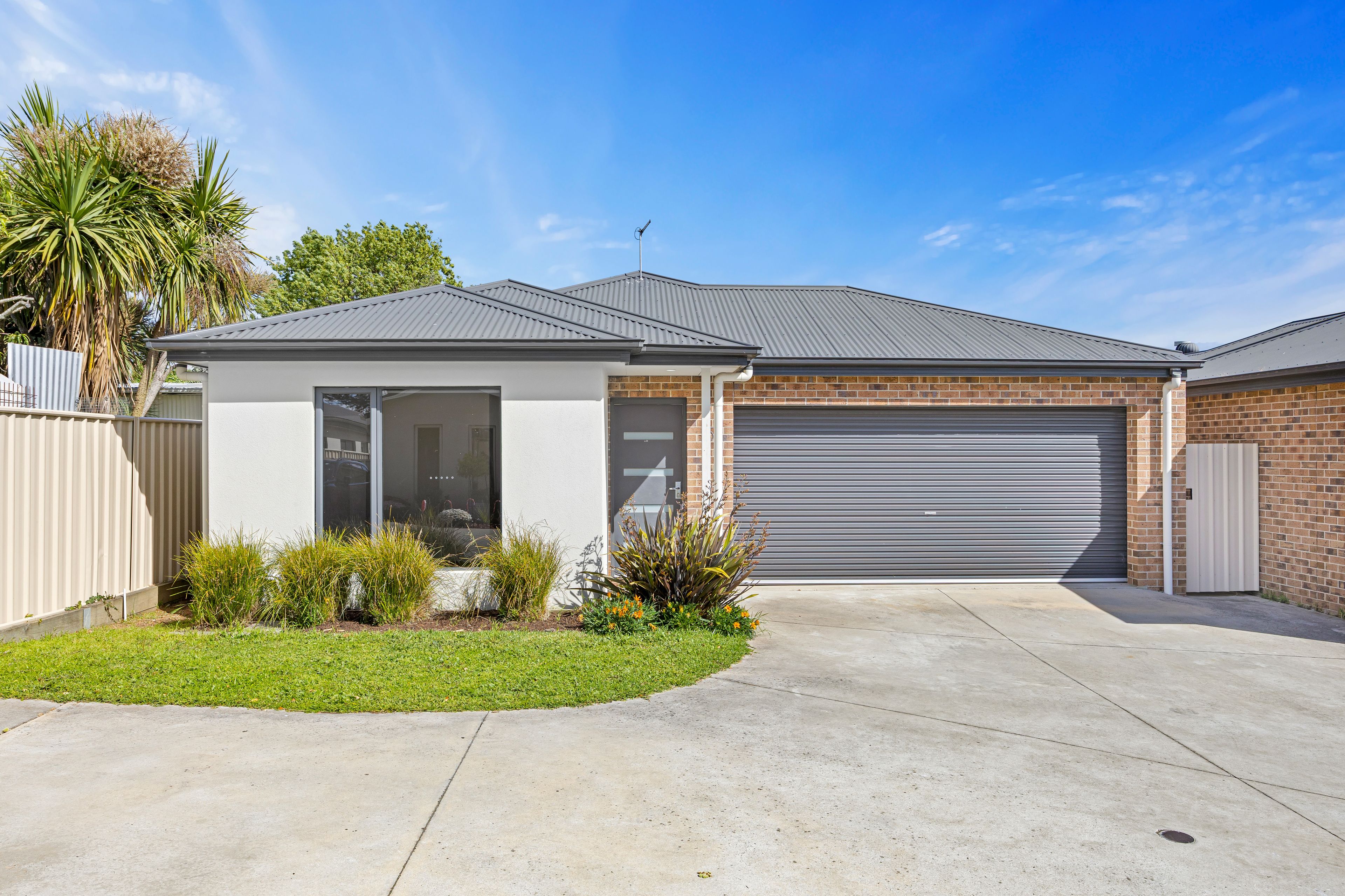 2A Pryor Street, Mount Pleasant VIC 3350