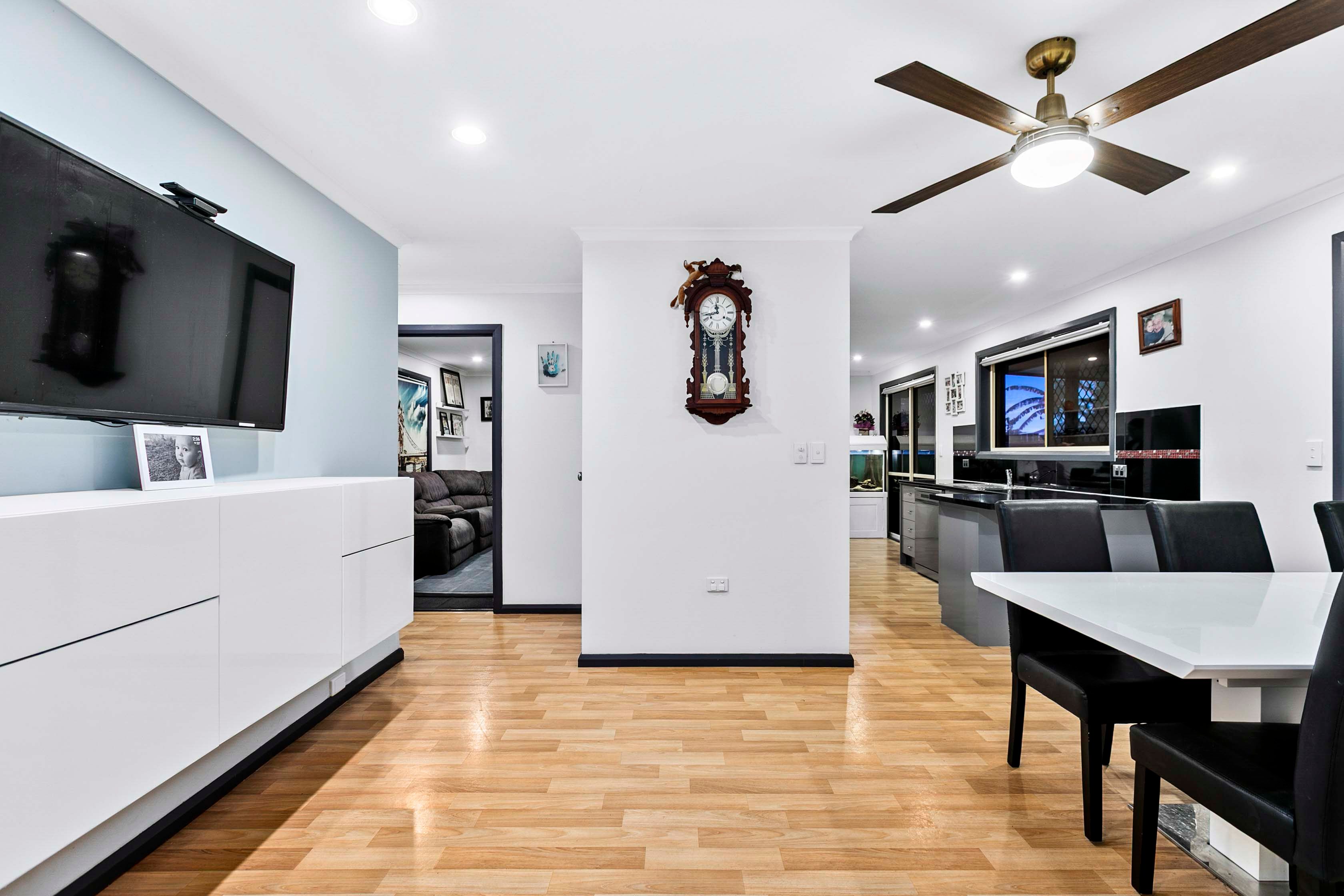 14 Wedge Street — photo 3 of 18