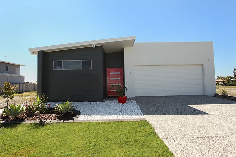 31 Waterway Drive, Birtinya, QLD 4575