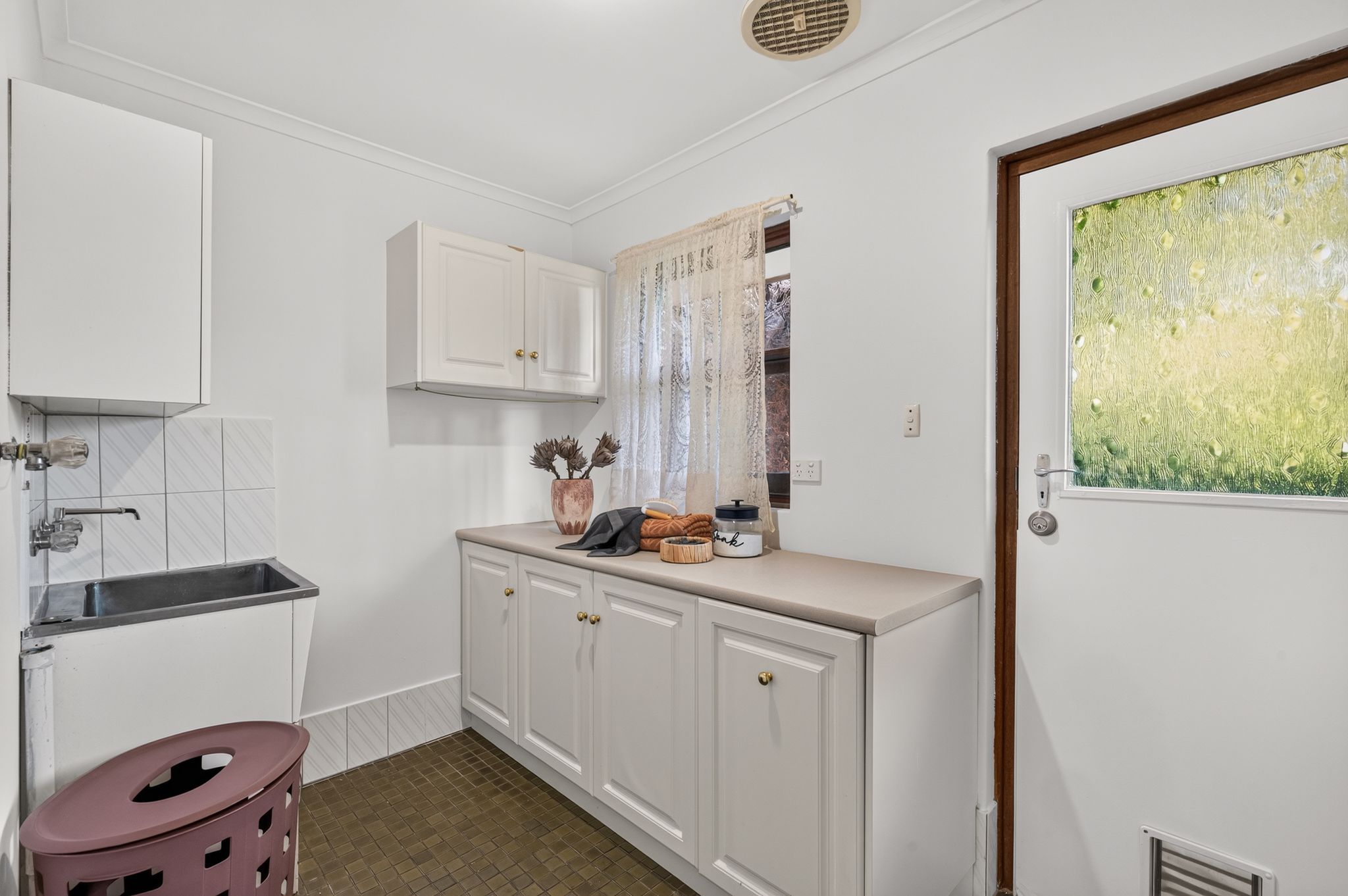 36 Cortlyne Road — photo 14 of 19