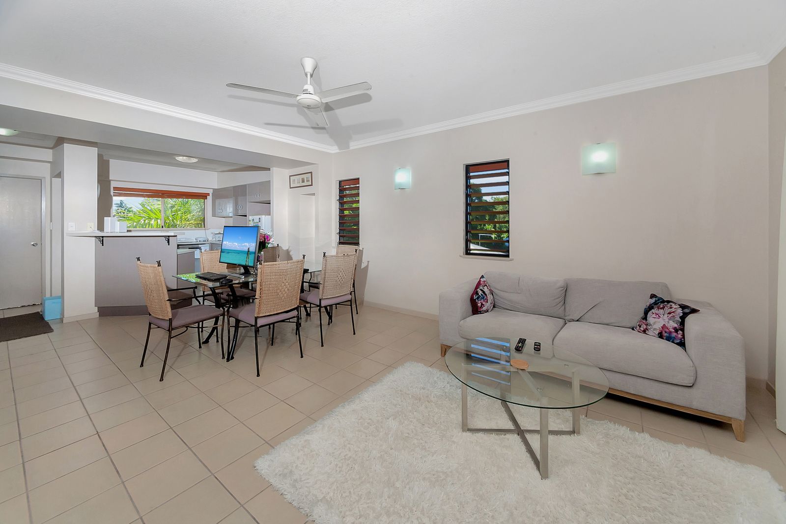 116/55-57 Clifton Road, Clifton Beach, QLD 4879