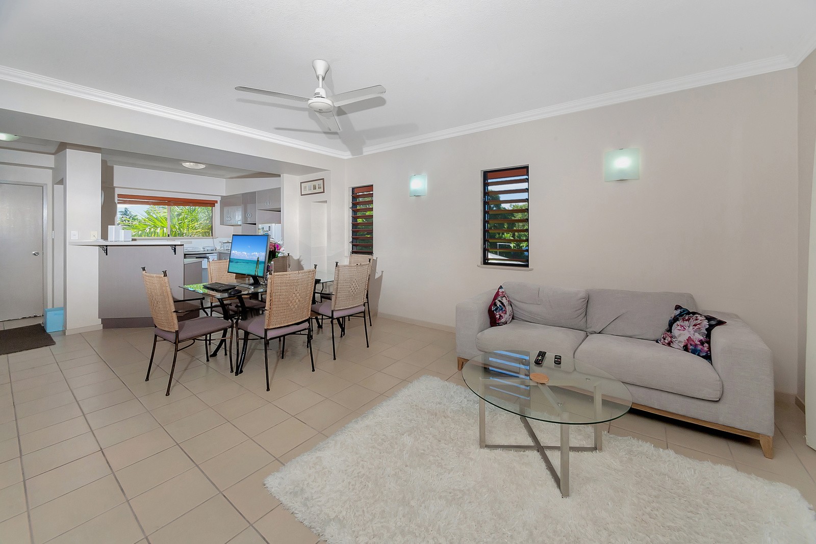 116/55-57 Clifton Road, Clifton Beach, QLD 4879