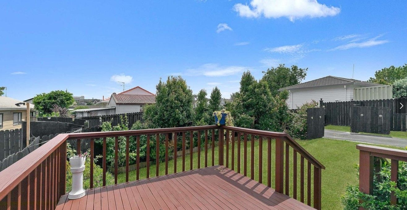 1/8 Kirklow Place, Goodwood Heights, Manukau City
