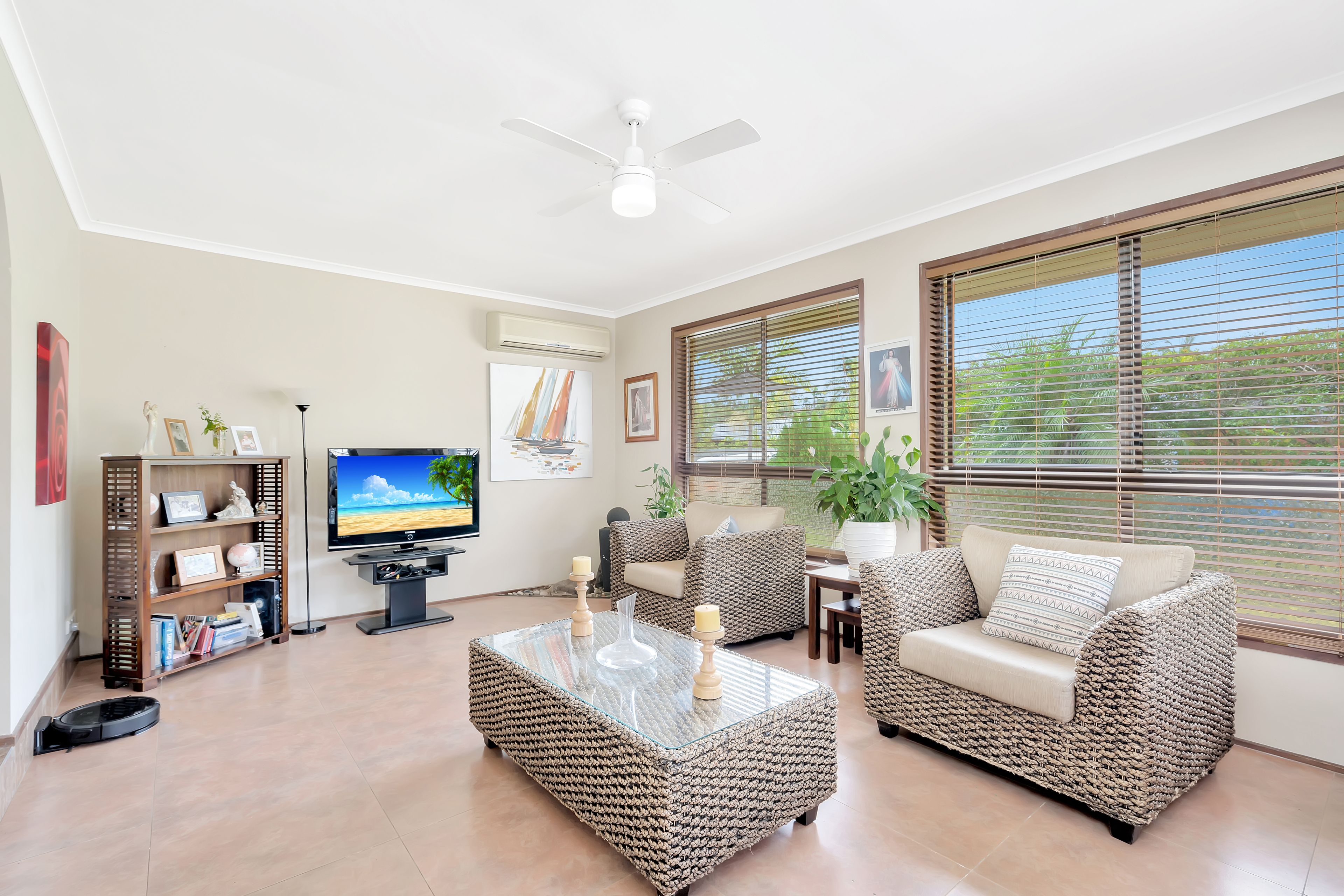 14 Parasol Street, Ashmore, QLD 4214