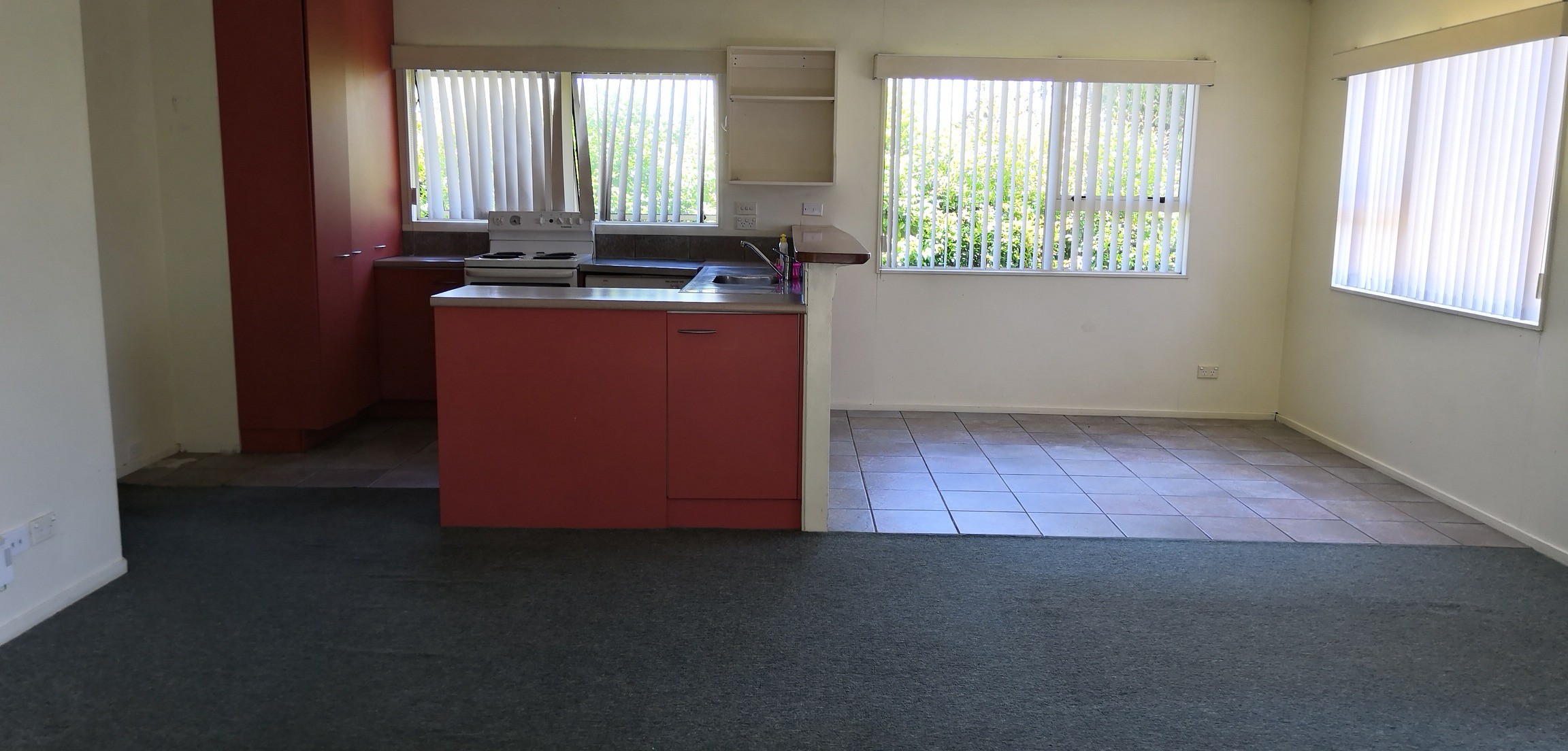 34B Edgeworth Road, Glenfield, North Shore City