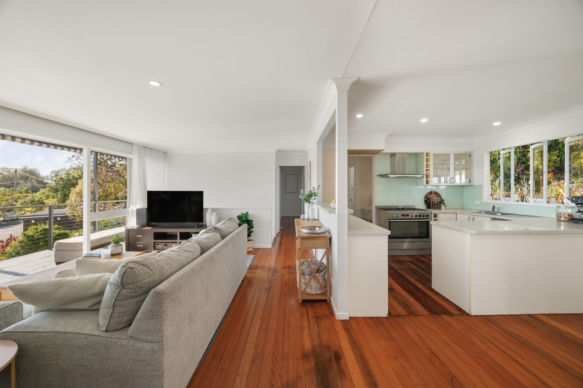 52 Eastment Street — photo 5 of 19