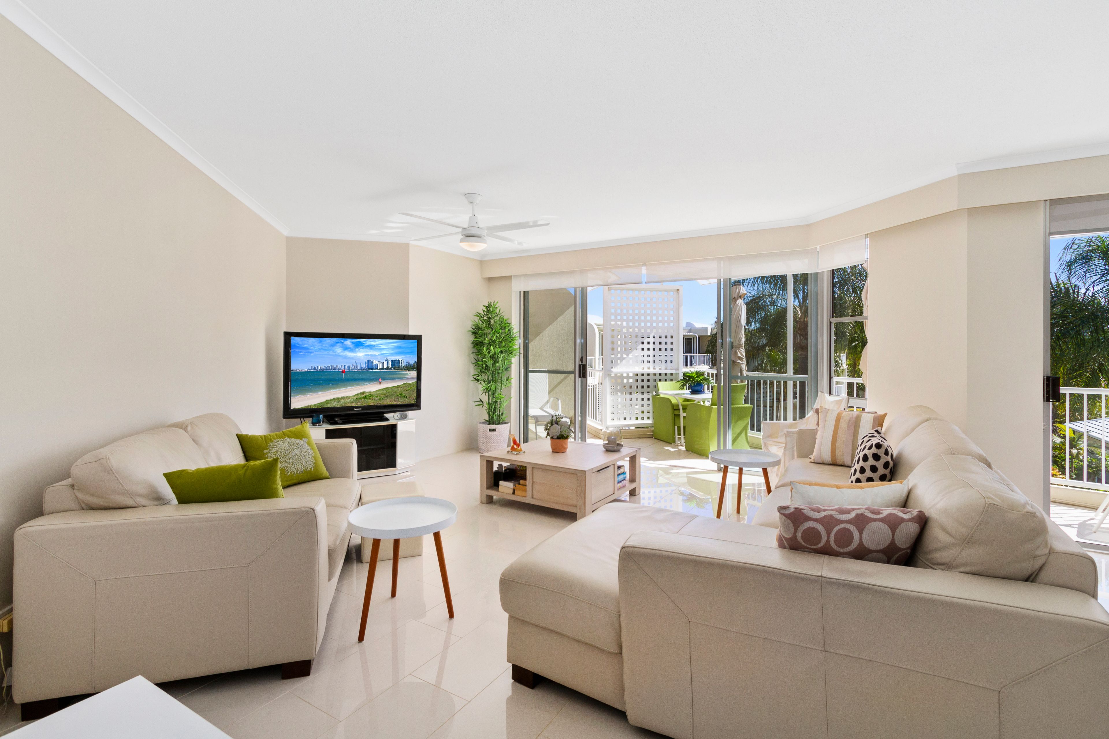 110/1 Lee Road, Runaway Bay, QLD 4216