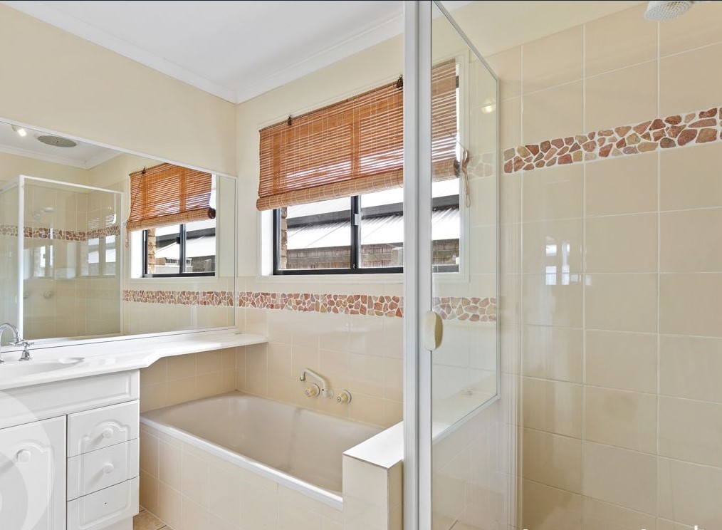 5 Hamersley Court, North Lakes, QLD 4509