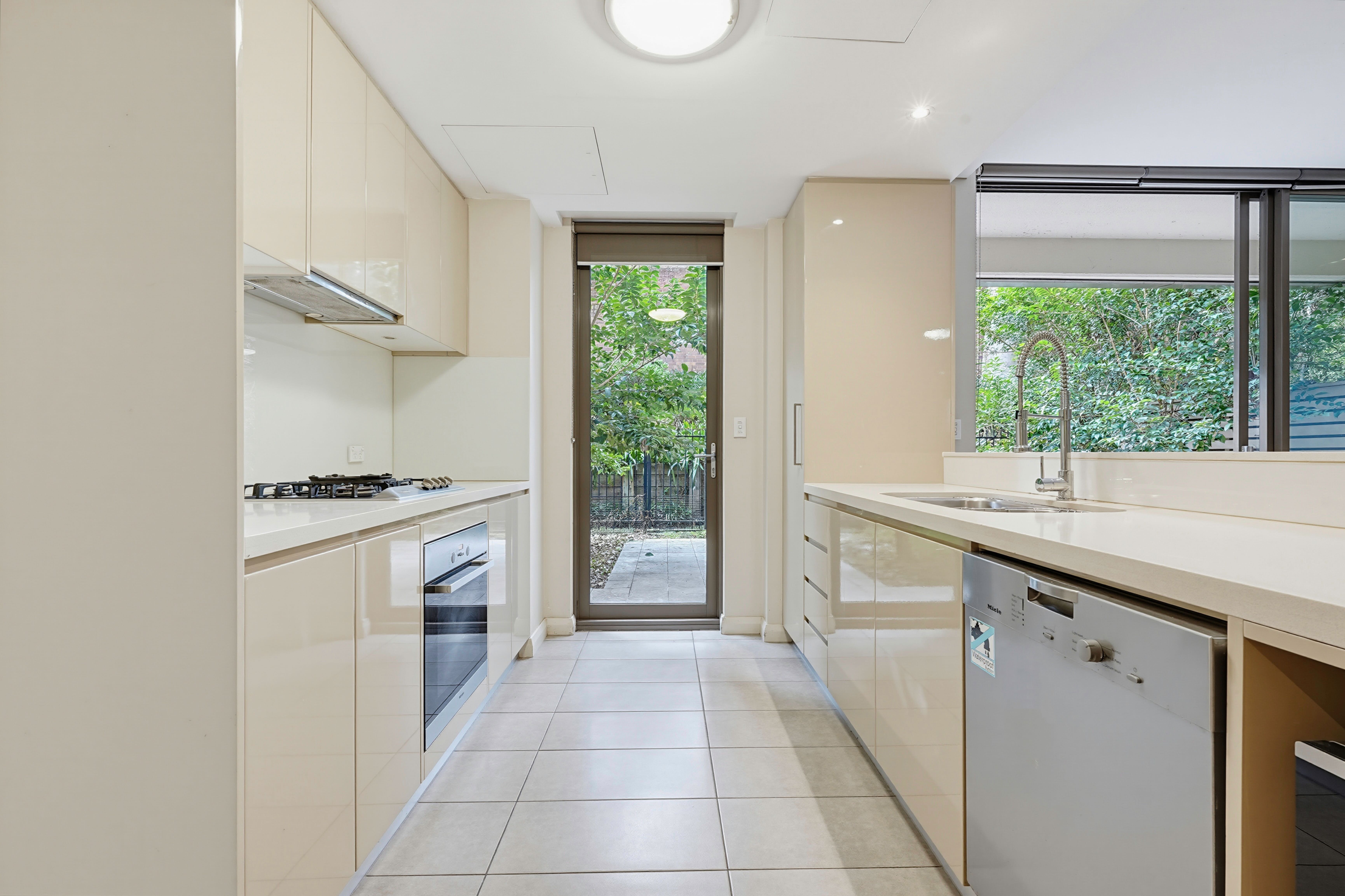 2/2-6 Clydesdale Place, Pymble, NSW 2073
