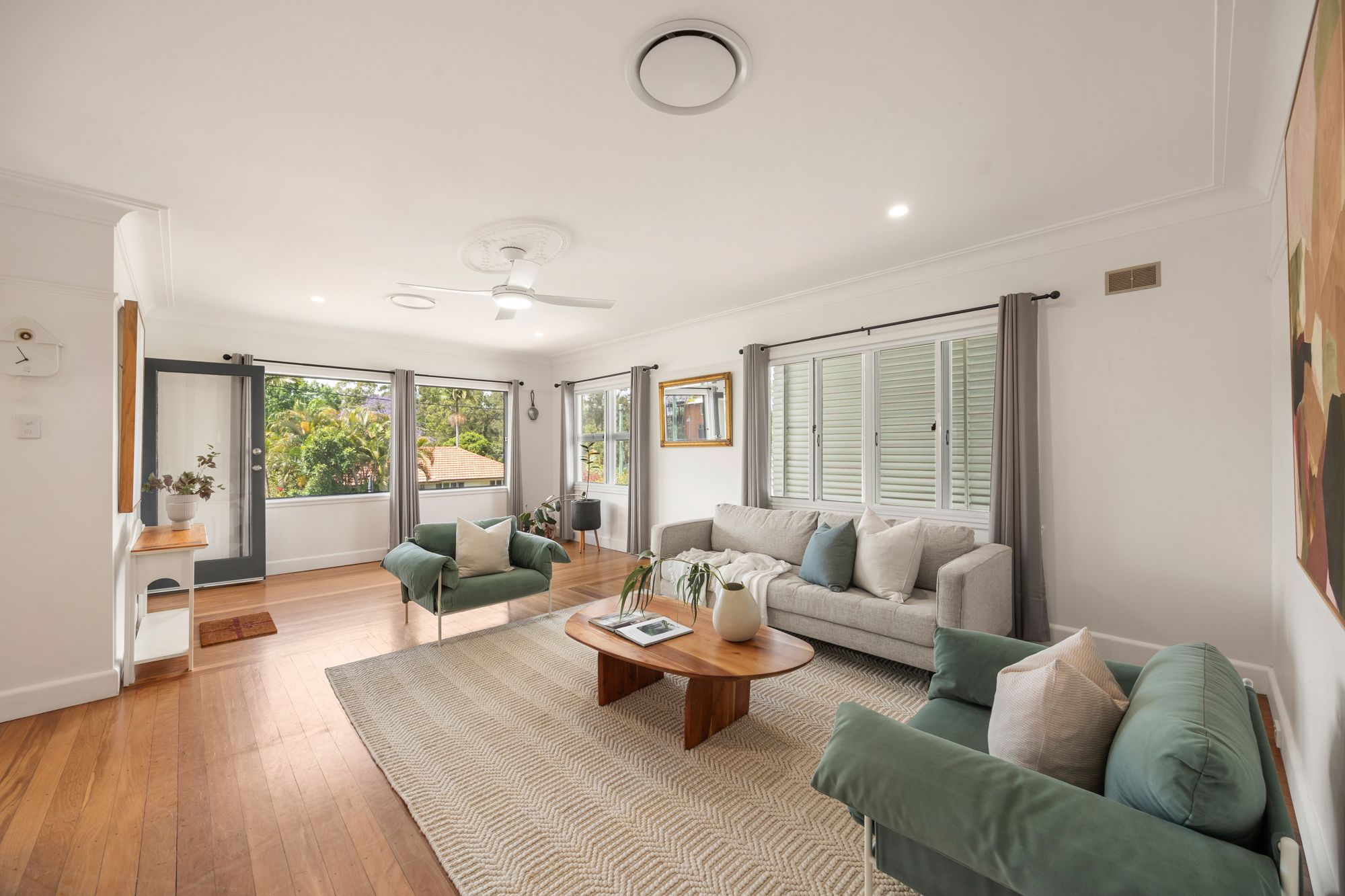 36 Monkton Street — photo from Ray White Holland Park