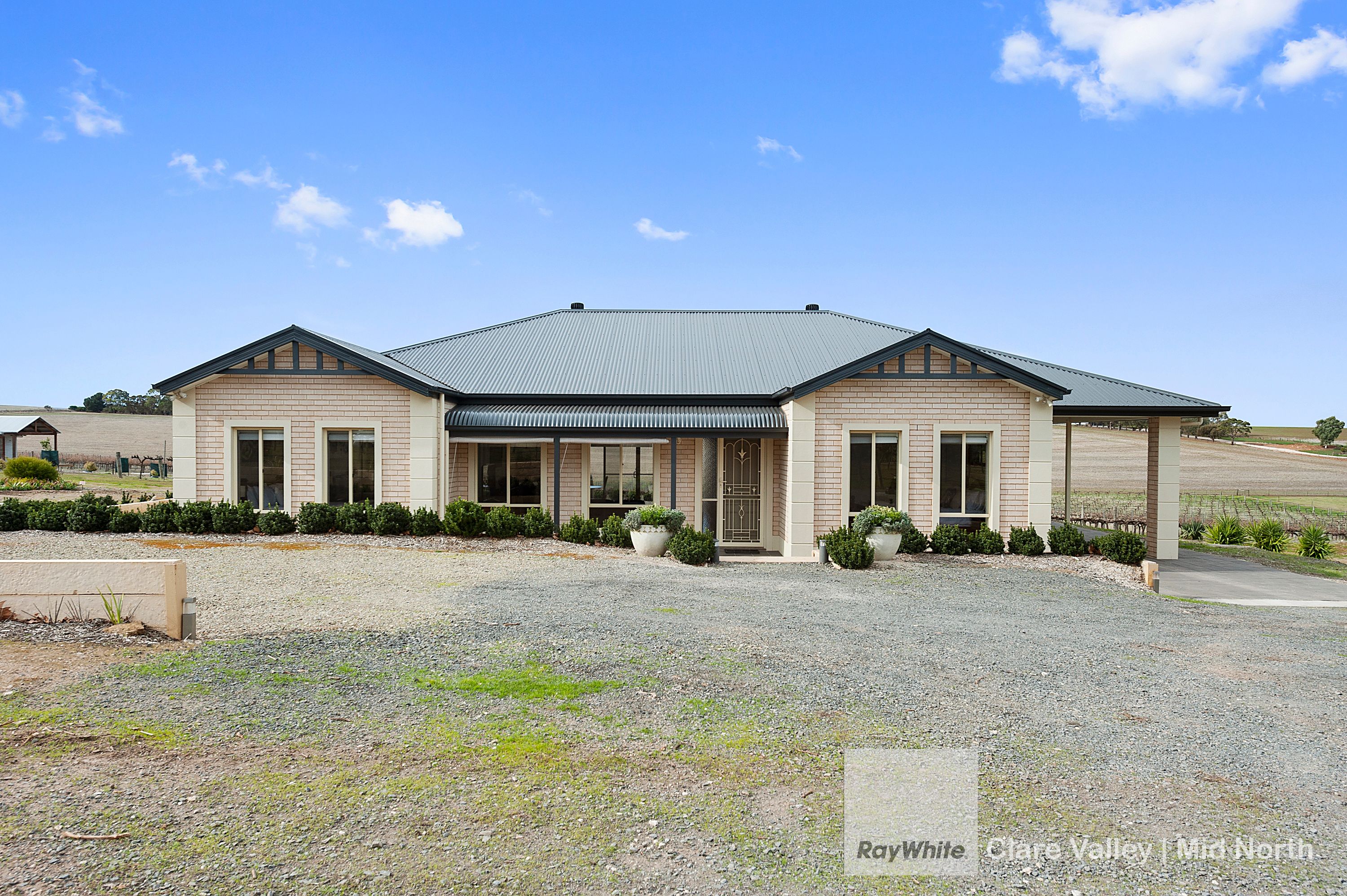 8 Kingston Terrace, Auburn, SA 5451