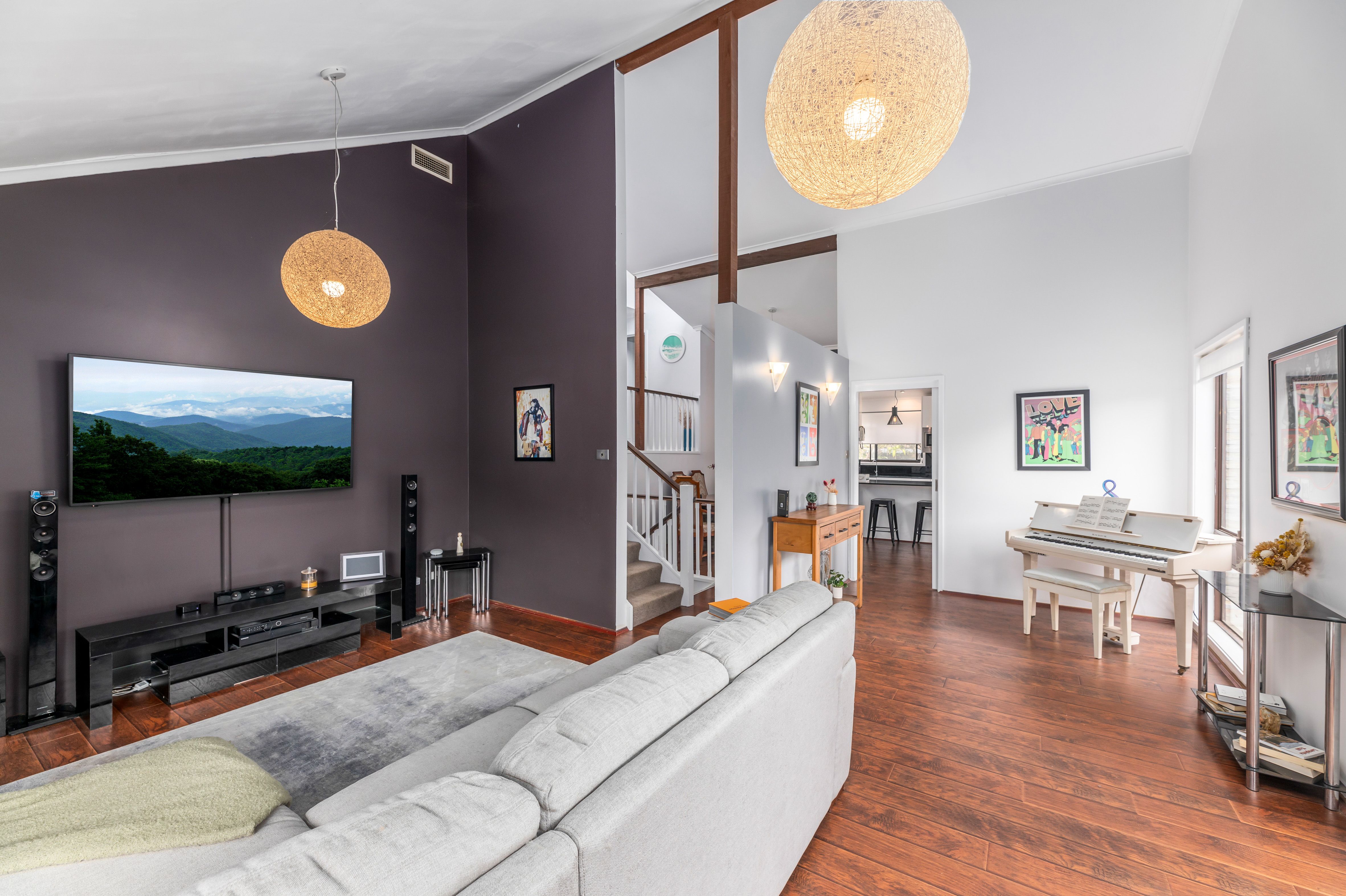 8 Ocean Place, Illawong, NSW 2234