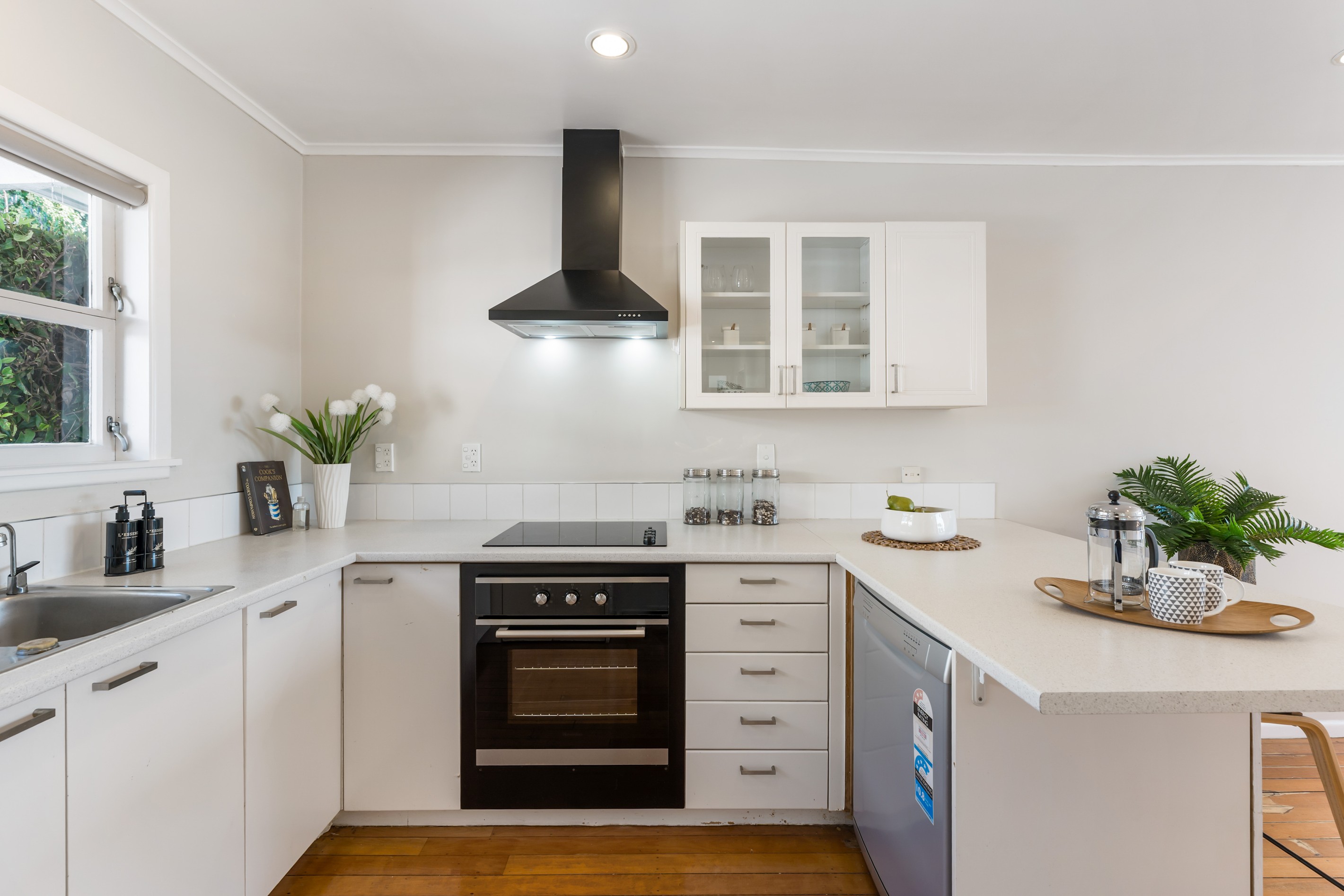 1/18 Limmer Place, Browns Bay, North Shore City