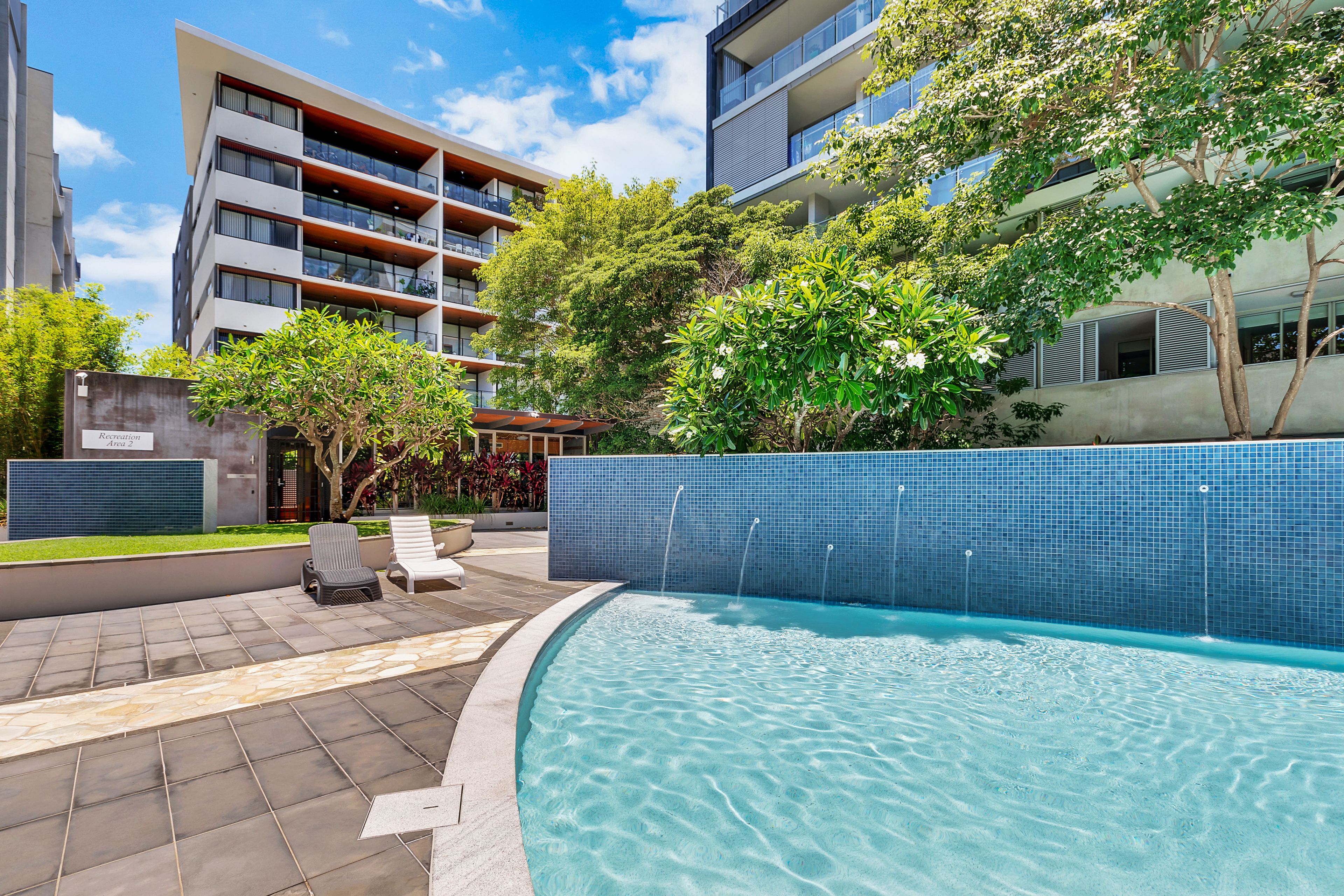 8114/43 Forbes Street, West End, QLD 4101 Sold Apartment Ray White