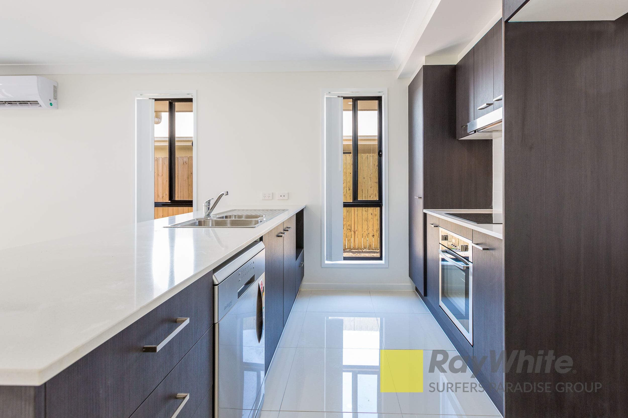 1/34 Arburry Crescent, Brassall, QLD 4305