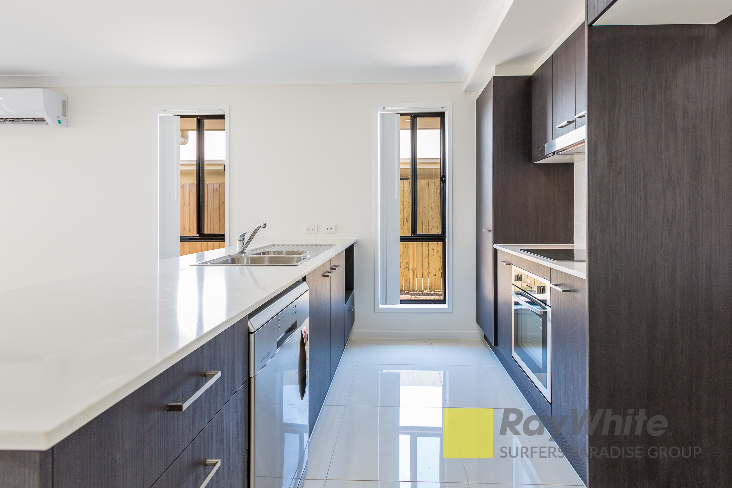 1/34 Arburry Crescent, Brassall, QLD 4305