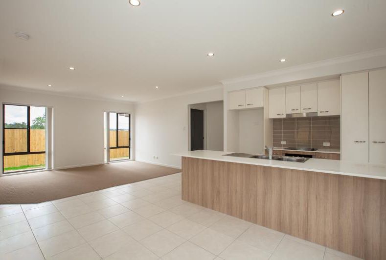 36 Essington Mews, Leichhardt, QLD 4305