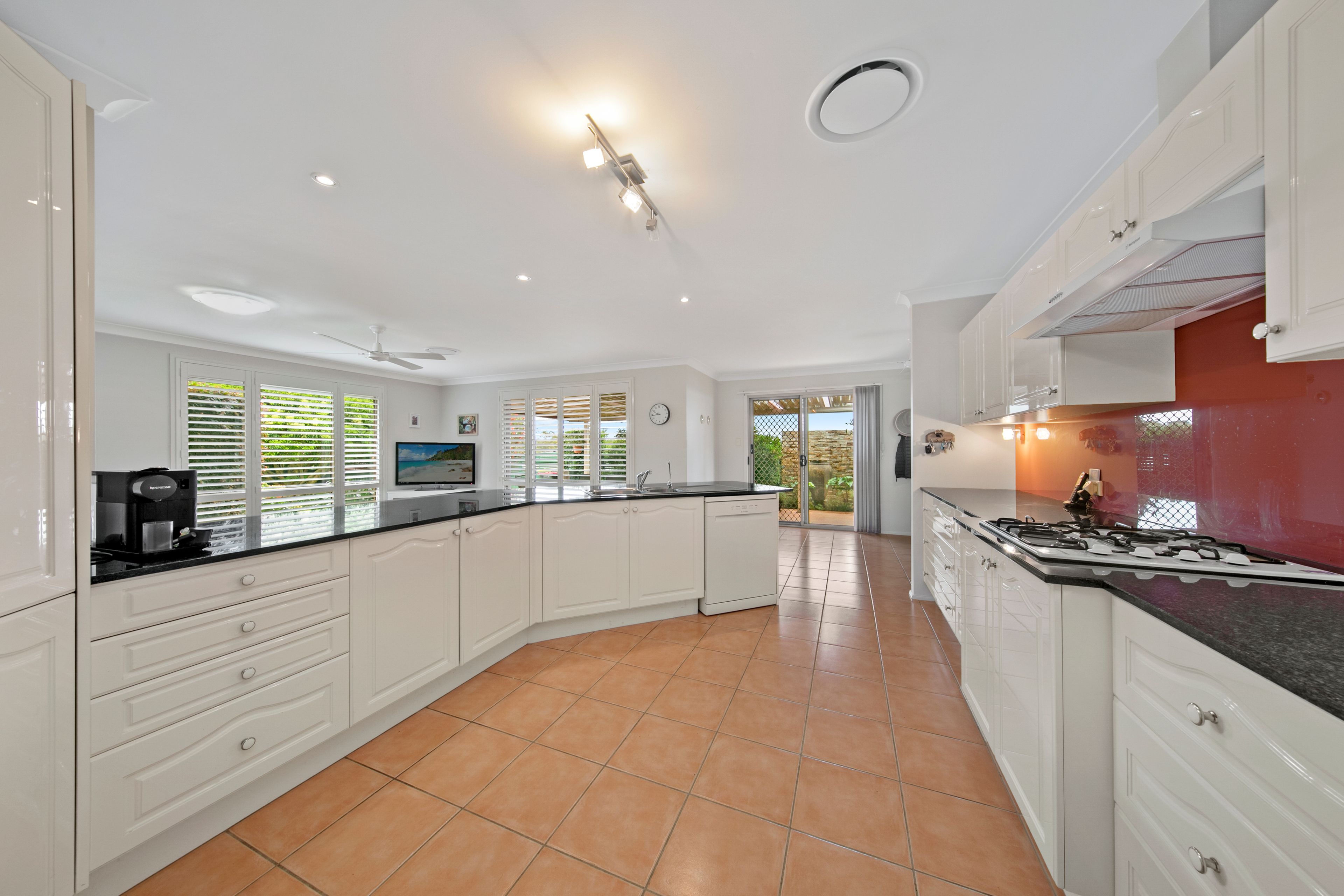 5 Radiata Close, Fletcher, NSW 2287