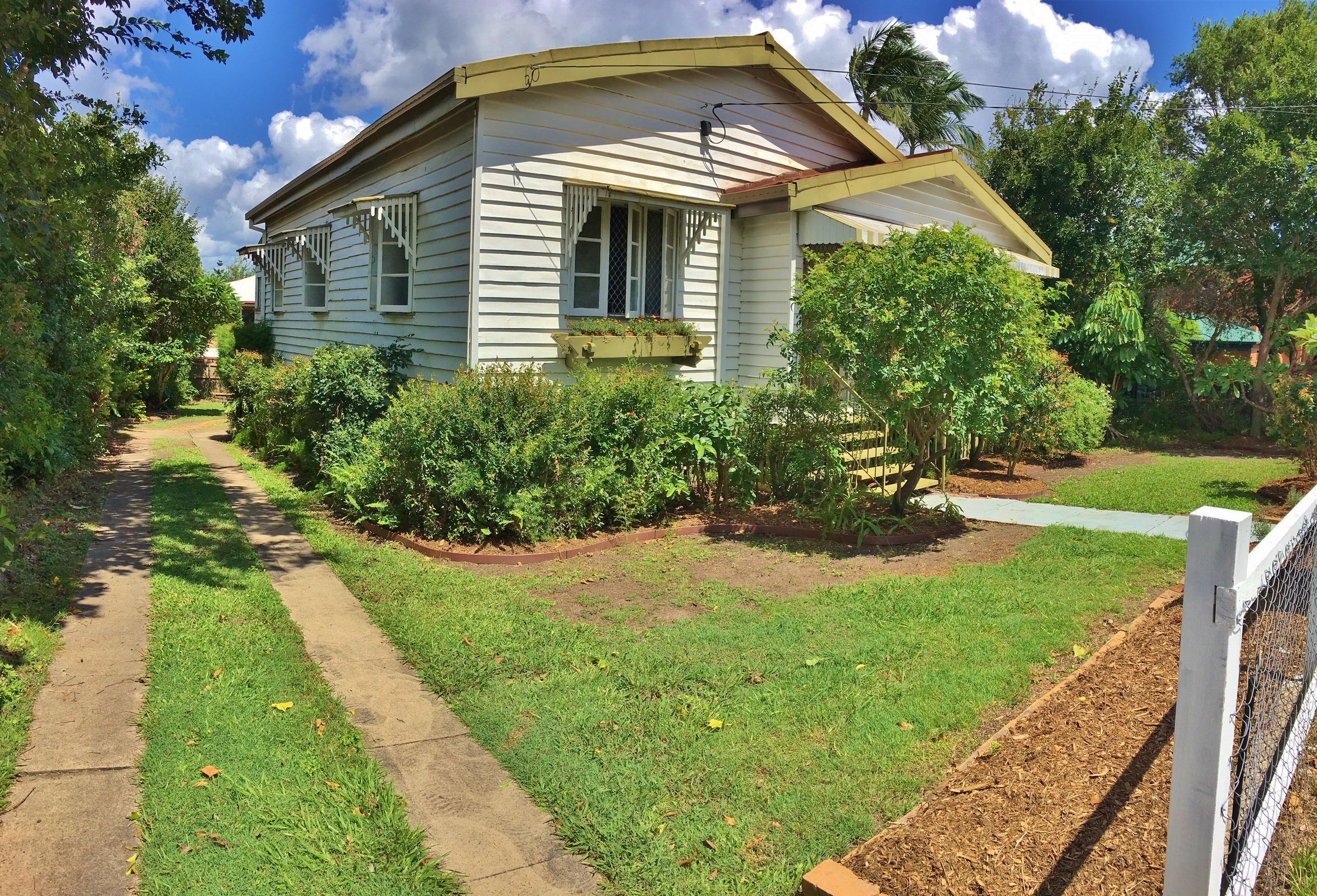 8 Paragon Street, Yeronga, QLD 4104